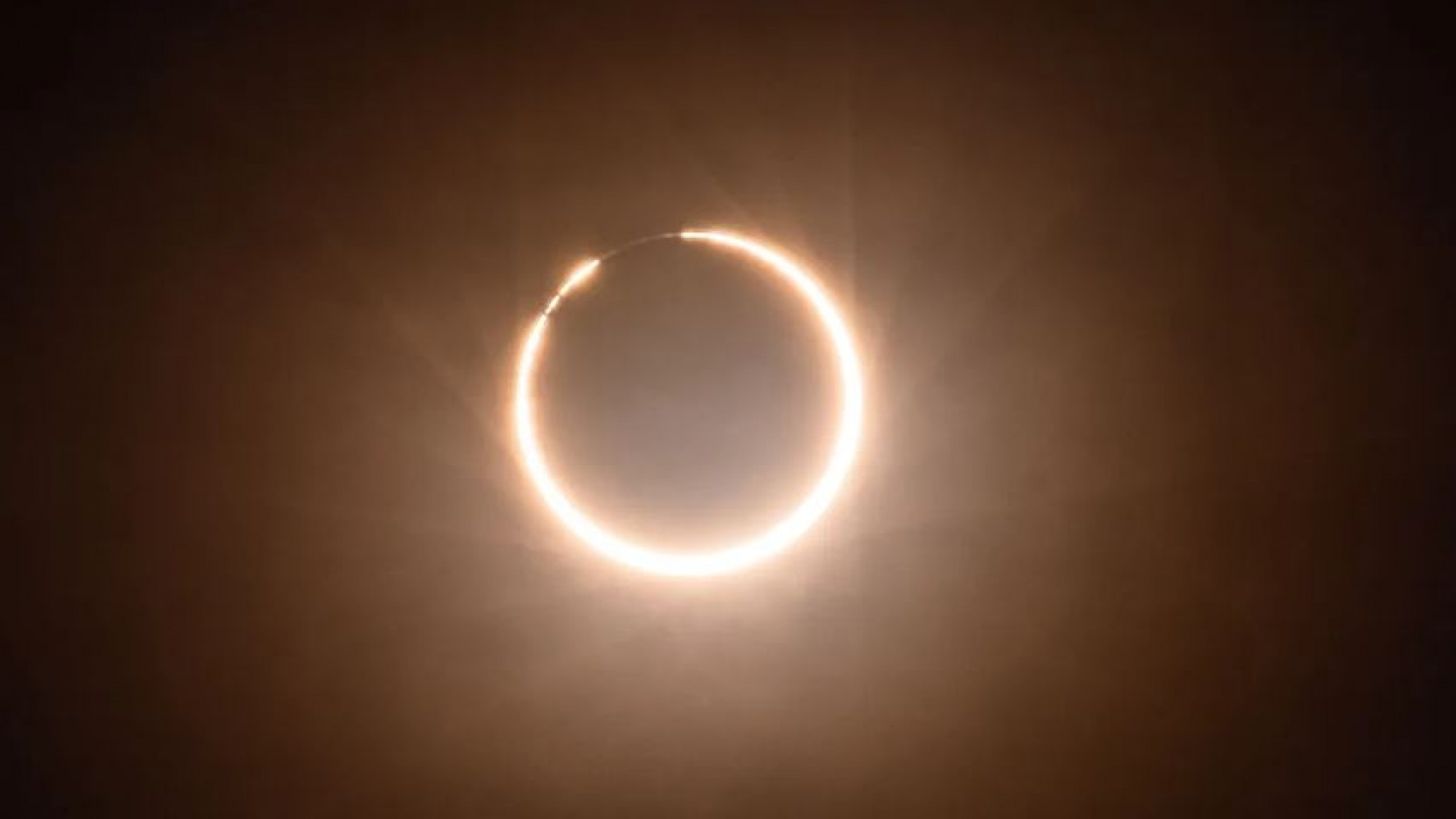 Eclipse anular do Sol visto da China em 2020
