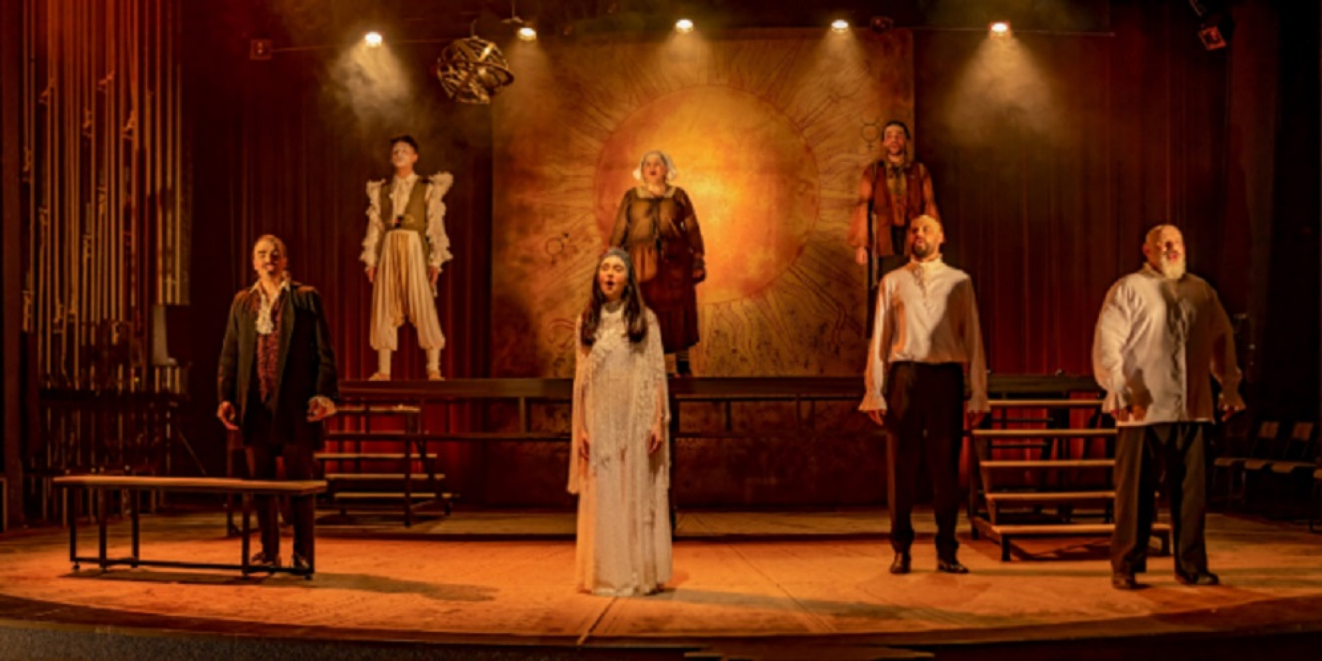 Texto aborda assunto de forma leve e elegante, fazendo um retrato da sociedade da época