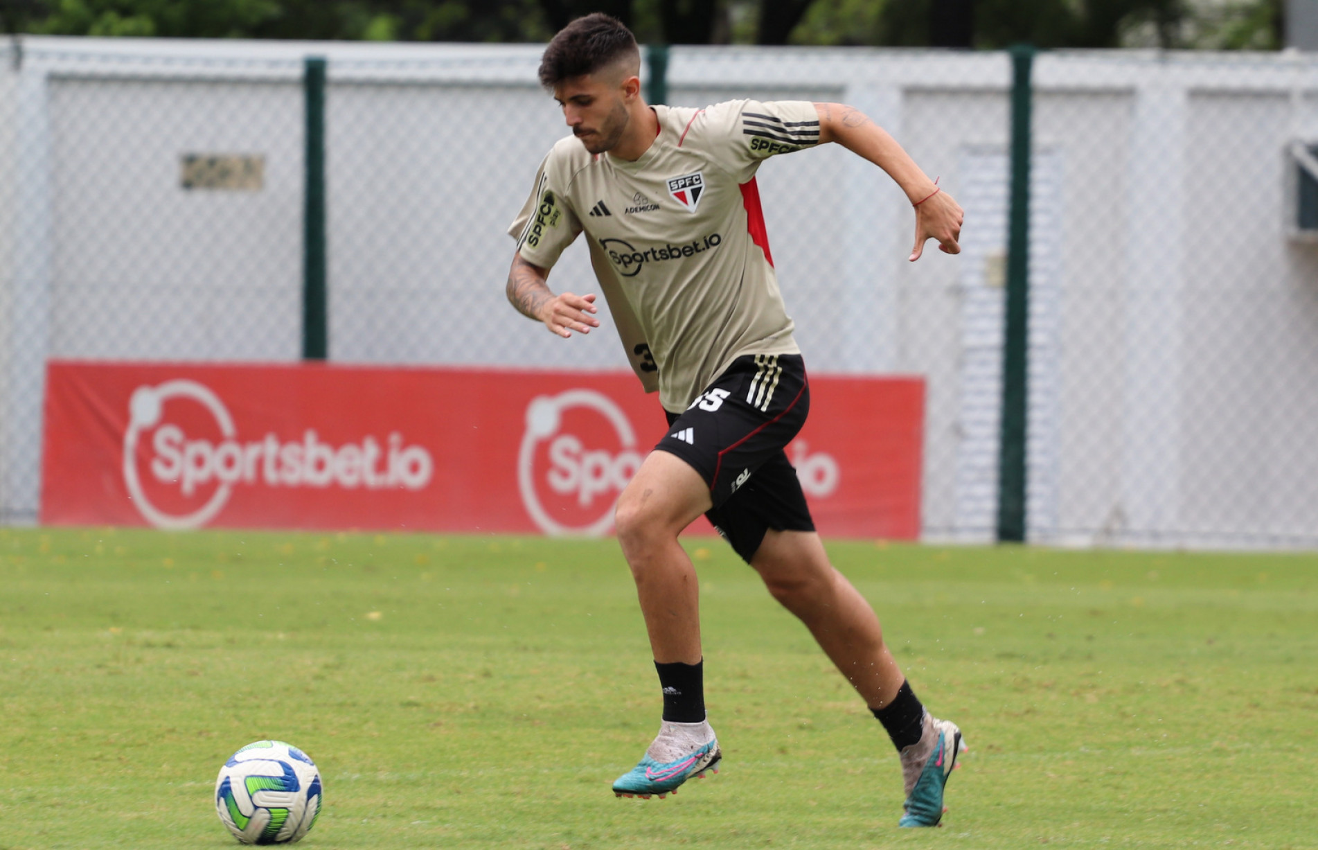 Tricolor treinou para mudar retrospecto como visitante