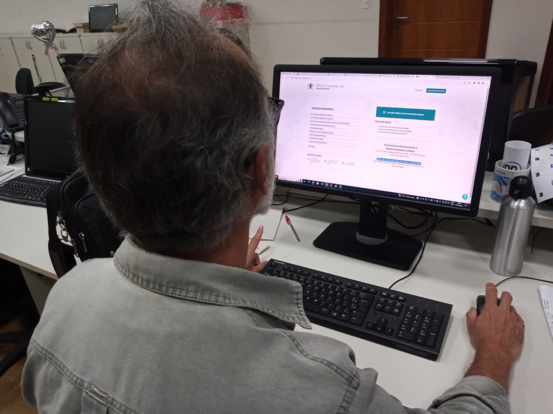 Plataforma funciona de forma sustentável, gerando economia de gastos e tempo