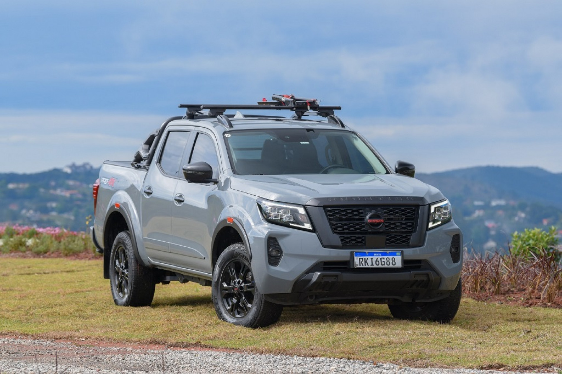 Benefício vale para as quatro versões da picape Nissan