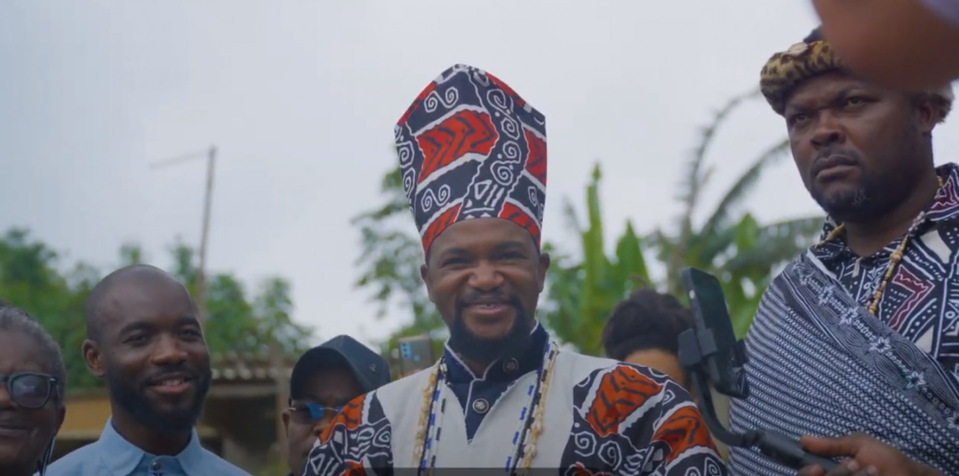 Rei Tchogolola Tchongonga Ekuikui VI, do Reino do Bailundo