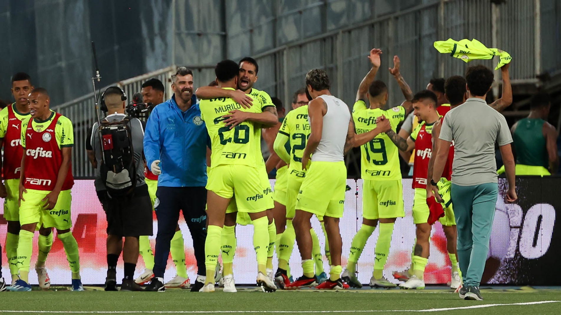 O Verdão chegou à quarta vitória seguida com uma virada espetacular sobre o Botafogo