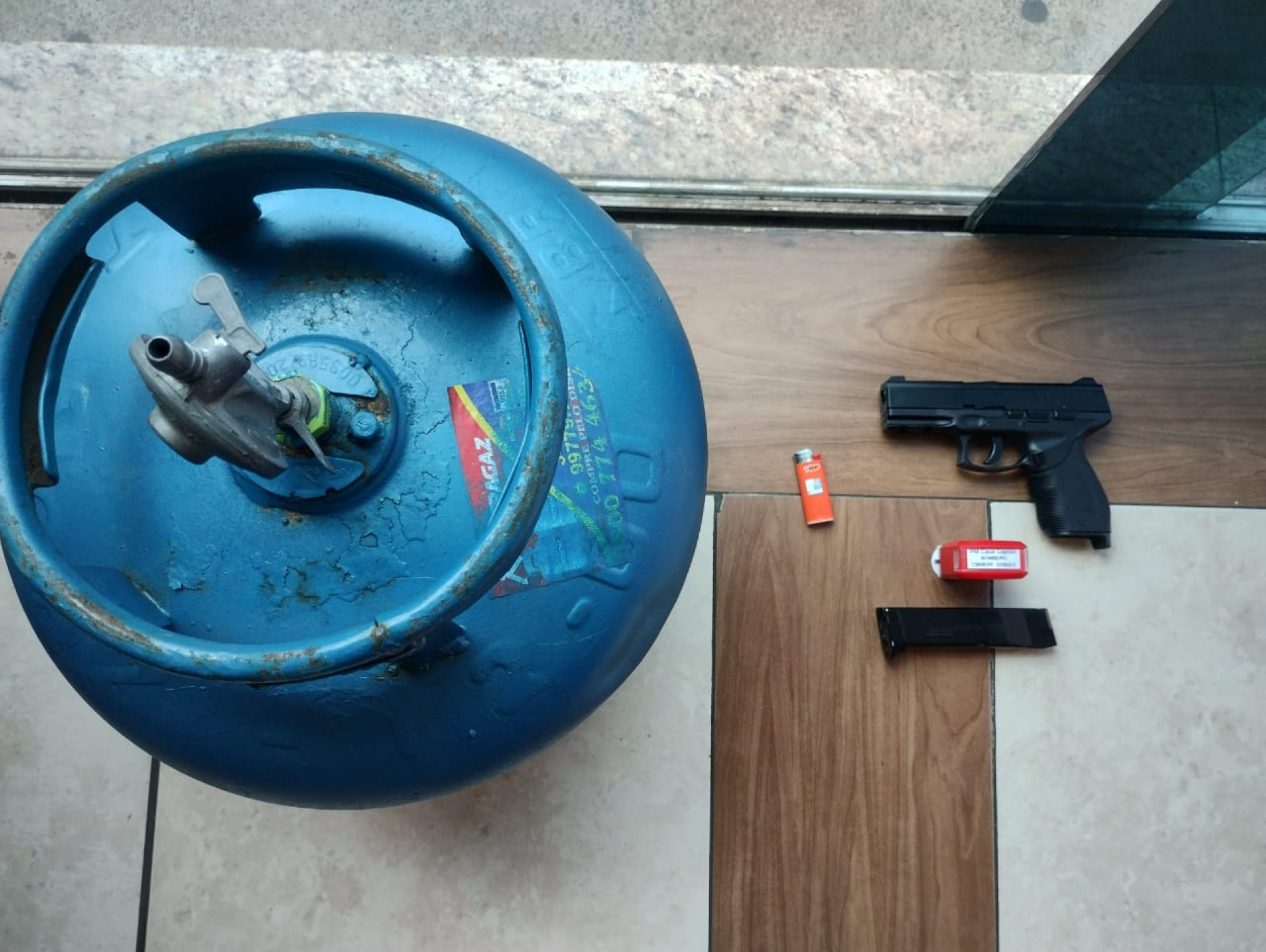 Polícia Militar detém homem por falsificação de identidade em escola de Sorocaba