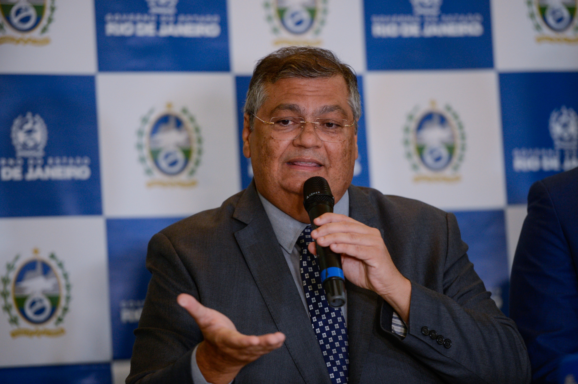 Ministro Flávio Dino passa por uma série de desgastes