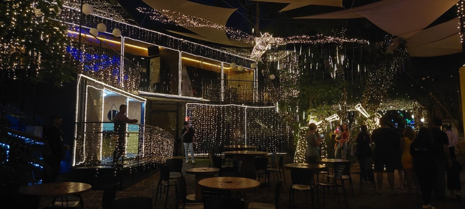 Aberto ontem ao público, espaço localizado no Jd. Magnólia, poderá ser visitado até o dia 30 de dezembro