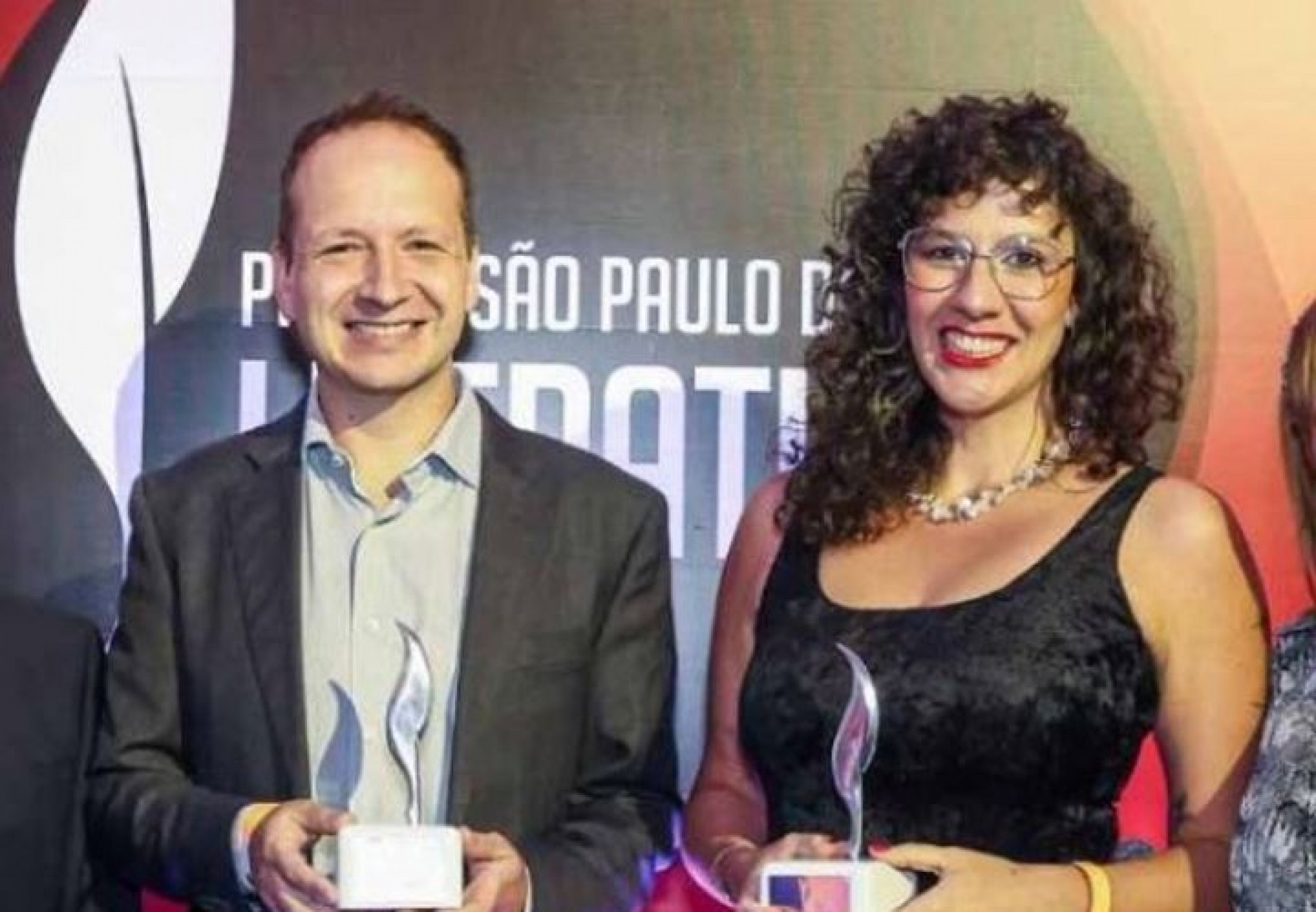 Autores Alexandre Alliatti e Mariana Salomão receberão R$ 250 mil cada