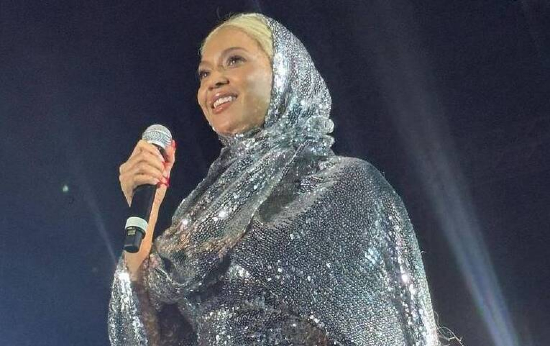 Beyoncé veio ao Brasil para a estreia da produção audiovisual dedicada ao seu último álbum e turnê, o Renaissance: a film by Beyoncé 