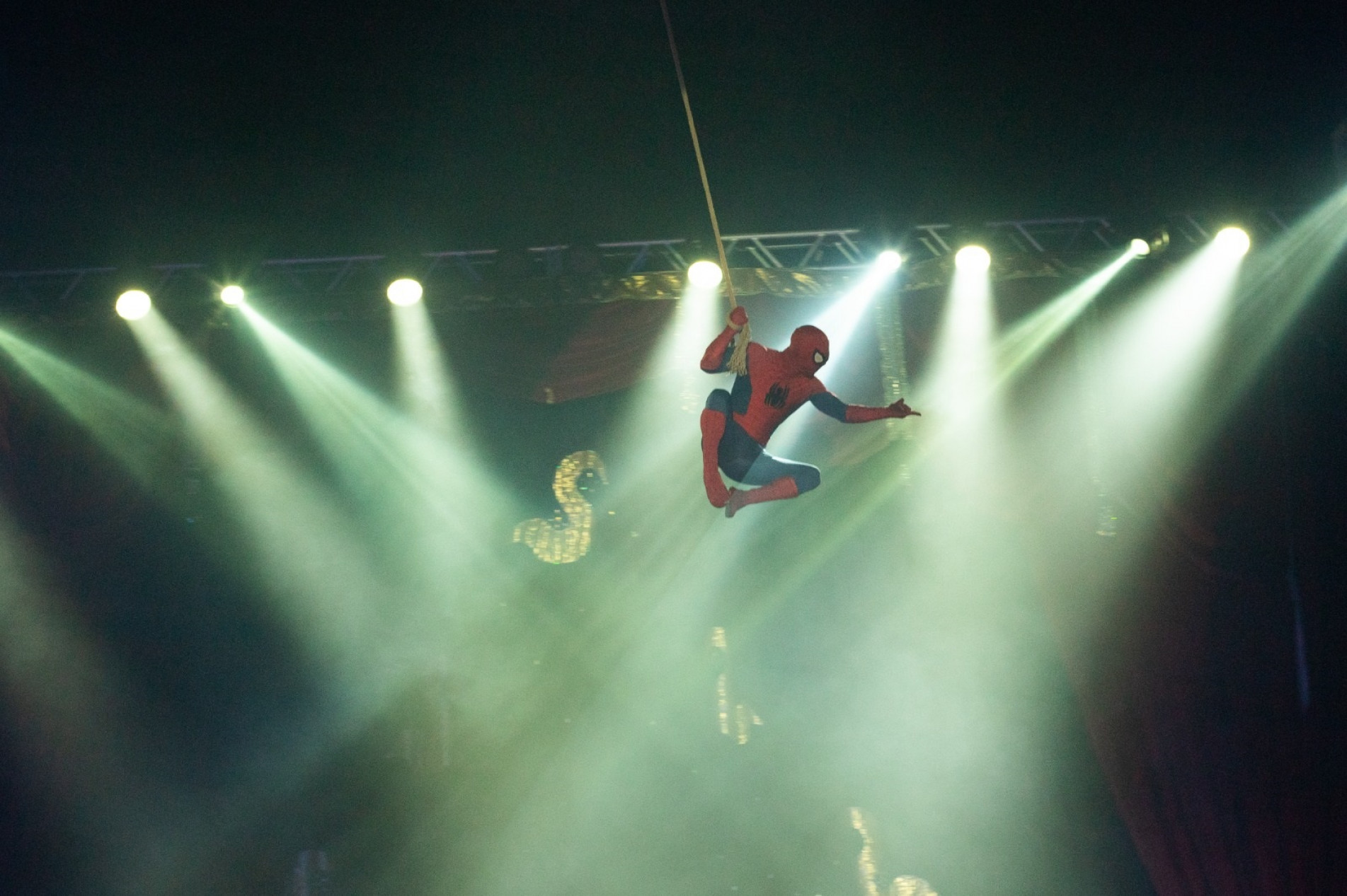 Espetáculos no American Circus começam hoje