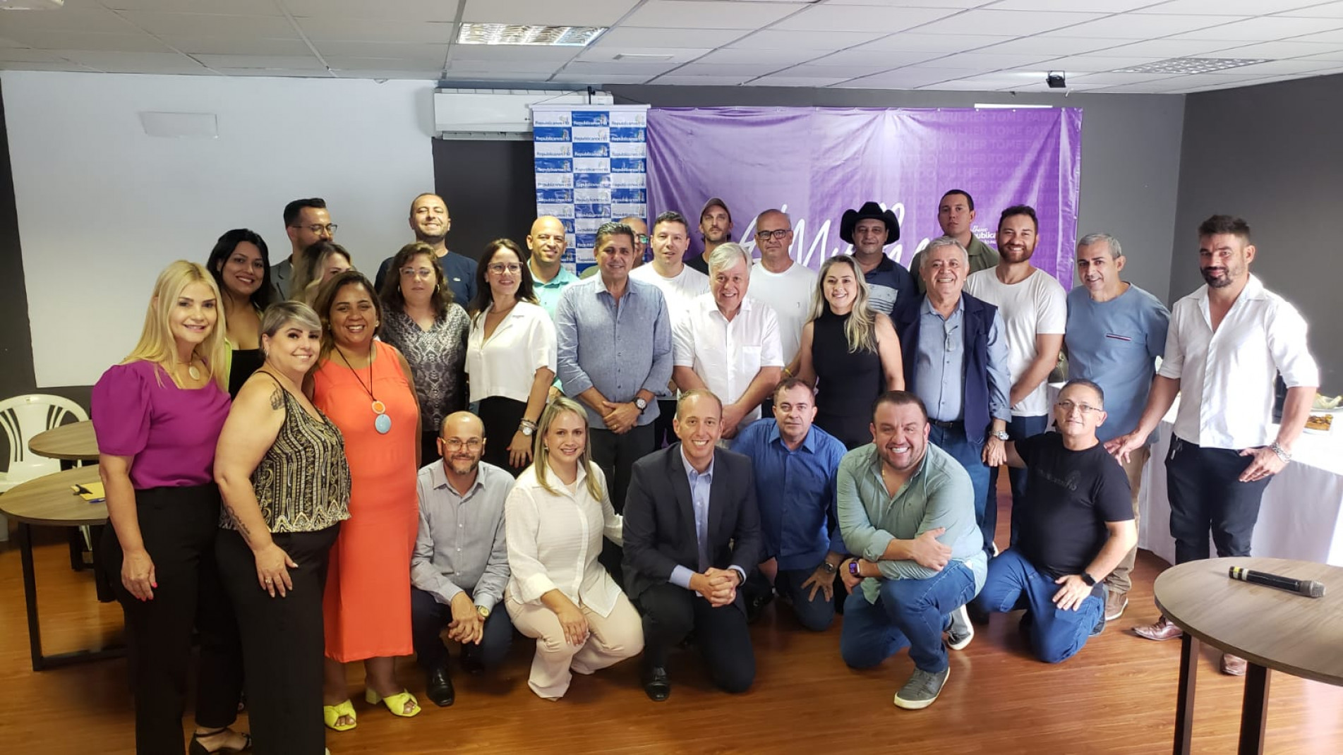 A reuni&atilde;o contou com a presen&ccedil;a de diversas lideran&ccedil;as