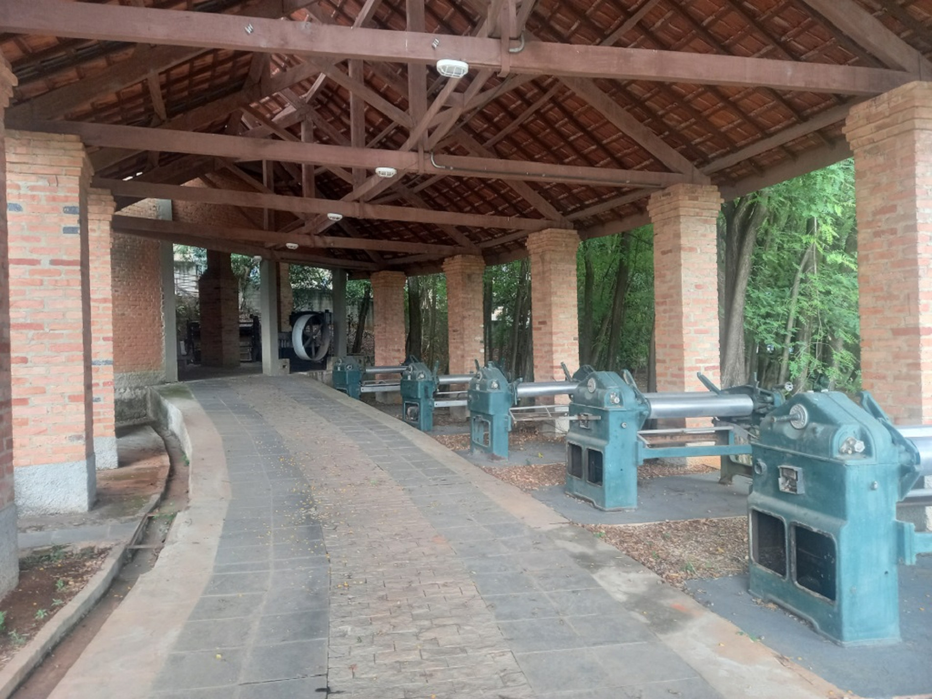 Patrimônio histórico é remanescente de antiga tecelagem, construída em 1892
