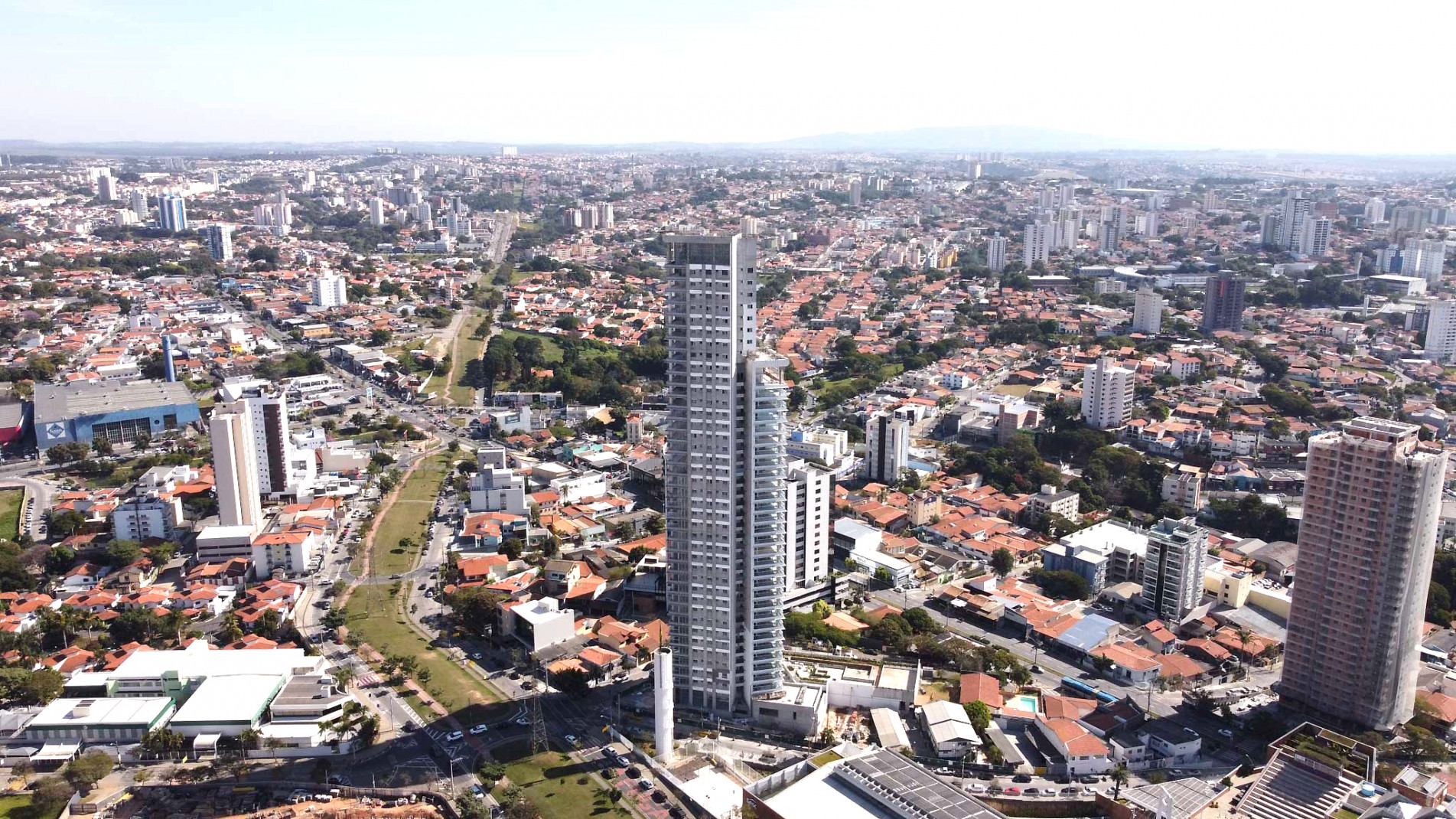 Ícone Planeta é o maior edifício do interior do Brasil e contou com um projeto arrojado e cheio de desafios