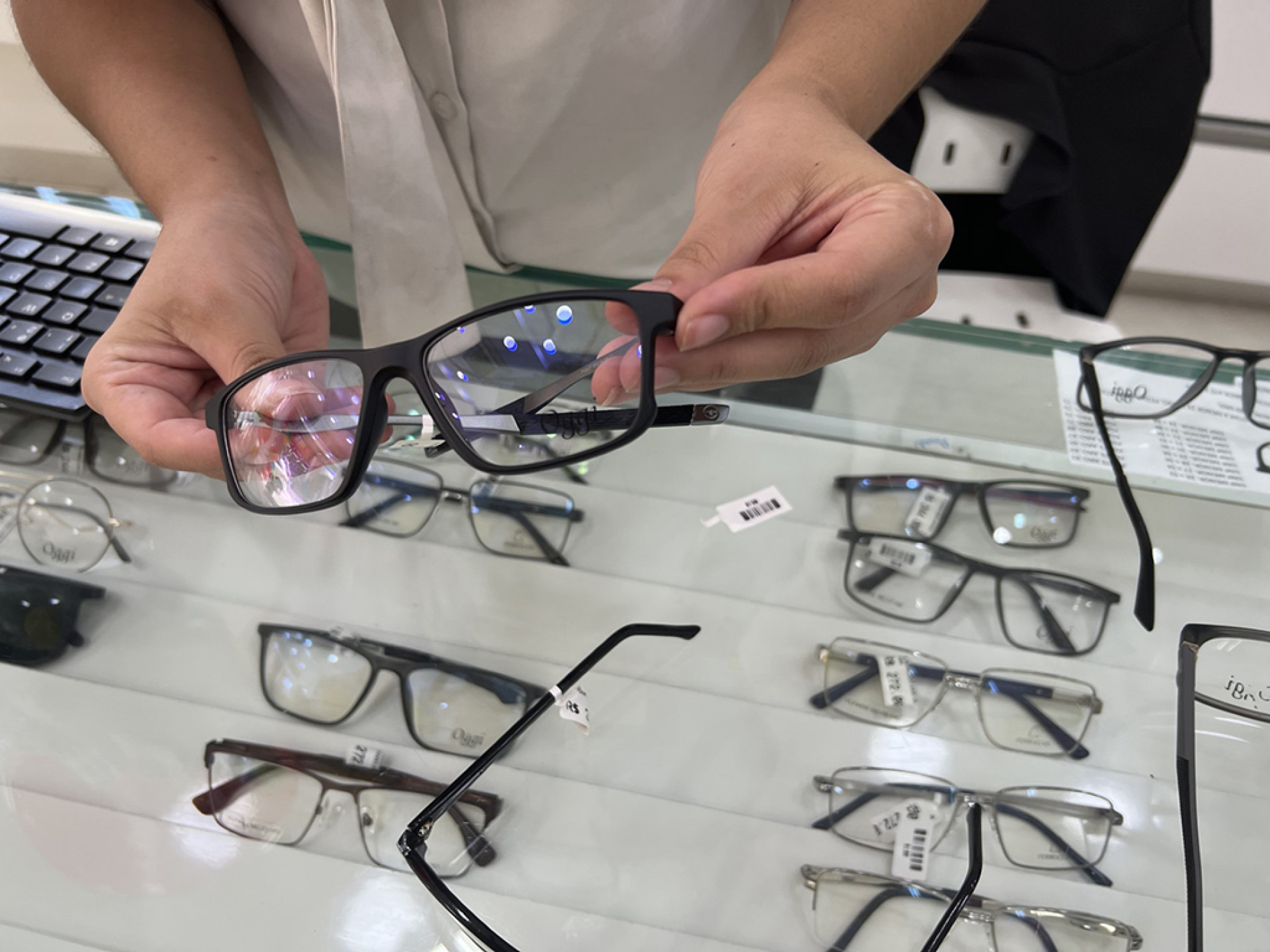 Setor de serviços puxou a recuperação no primeiro mês de 2024, com saldo de 640 postos de trabalho
