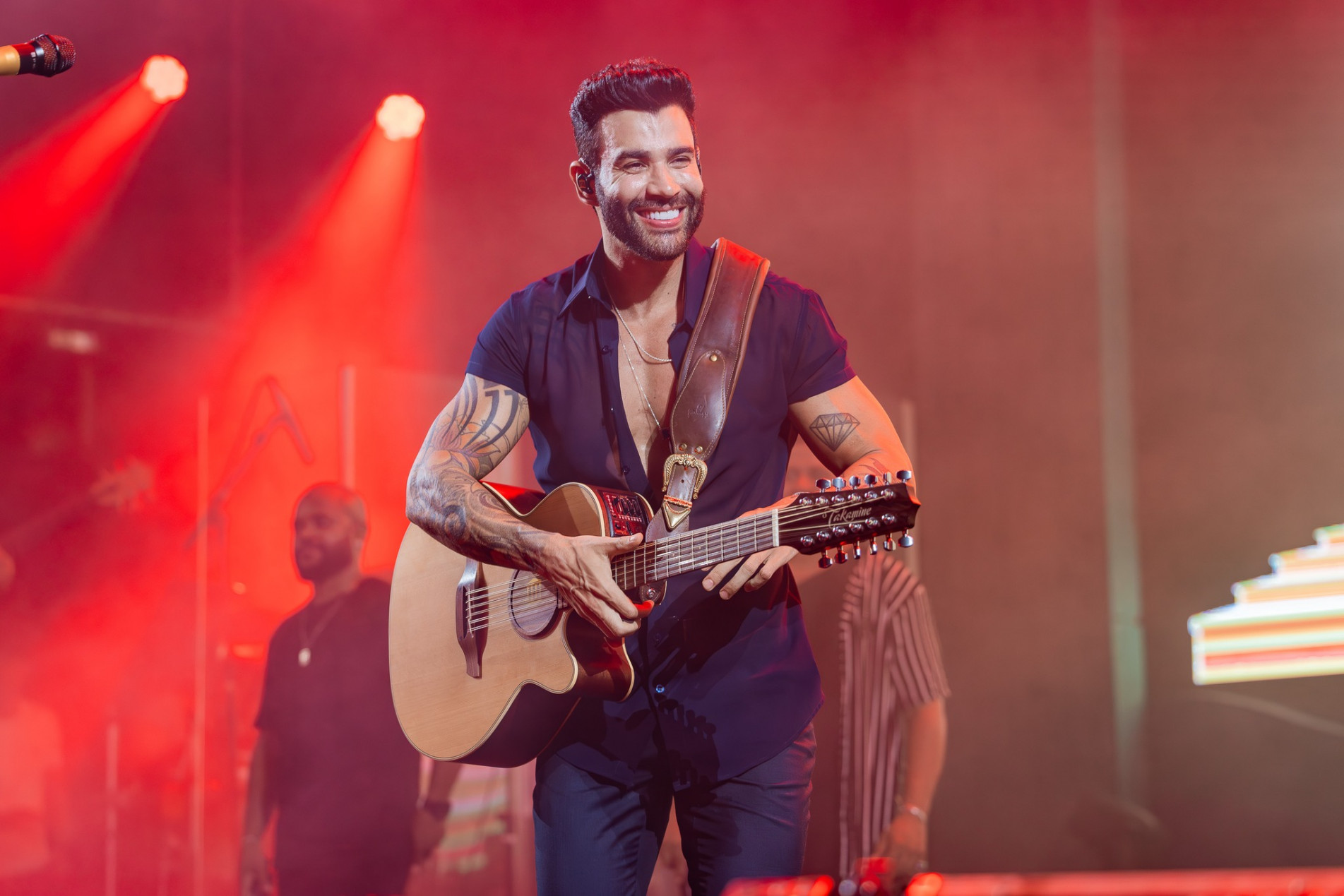 Gusttavo Lima celebra 15 anos de estrada e traz novo show a Sorocaba