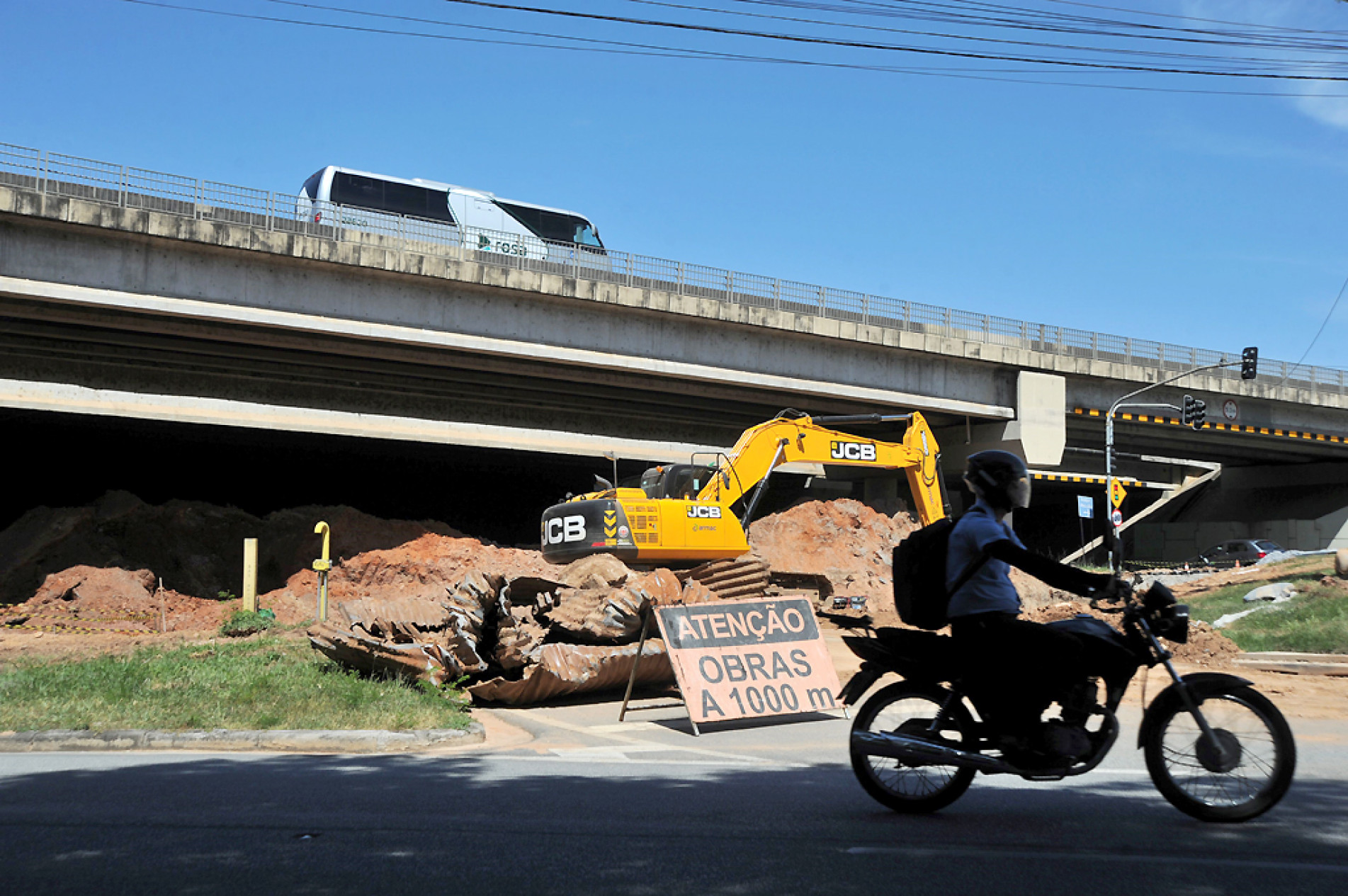 Está previsto o total de 180 diligências em obras públicas e privadas 