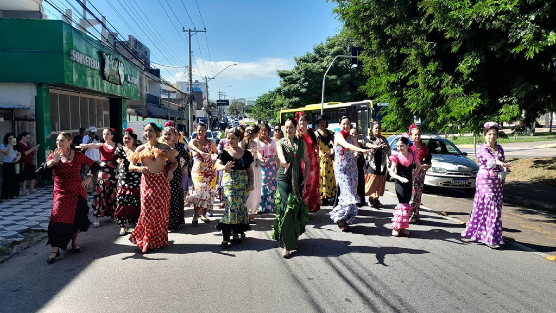 Homenagem feita a Aldrovando, que acompanha o evento todos os anos
