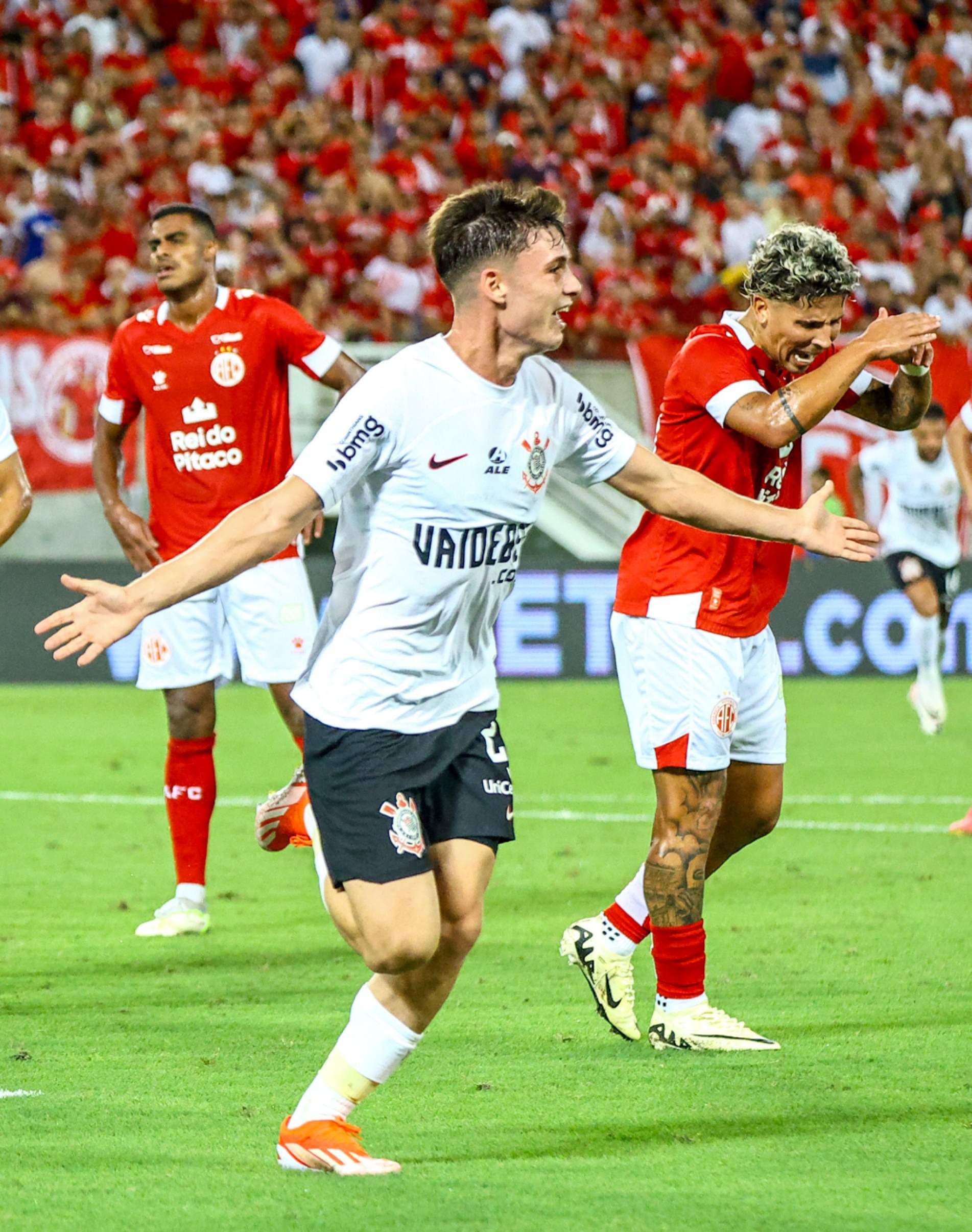 Jogador veio da base
