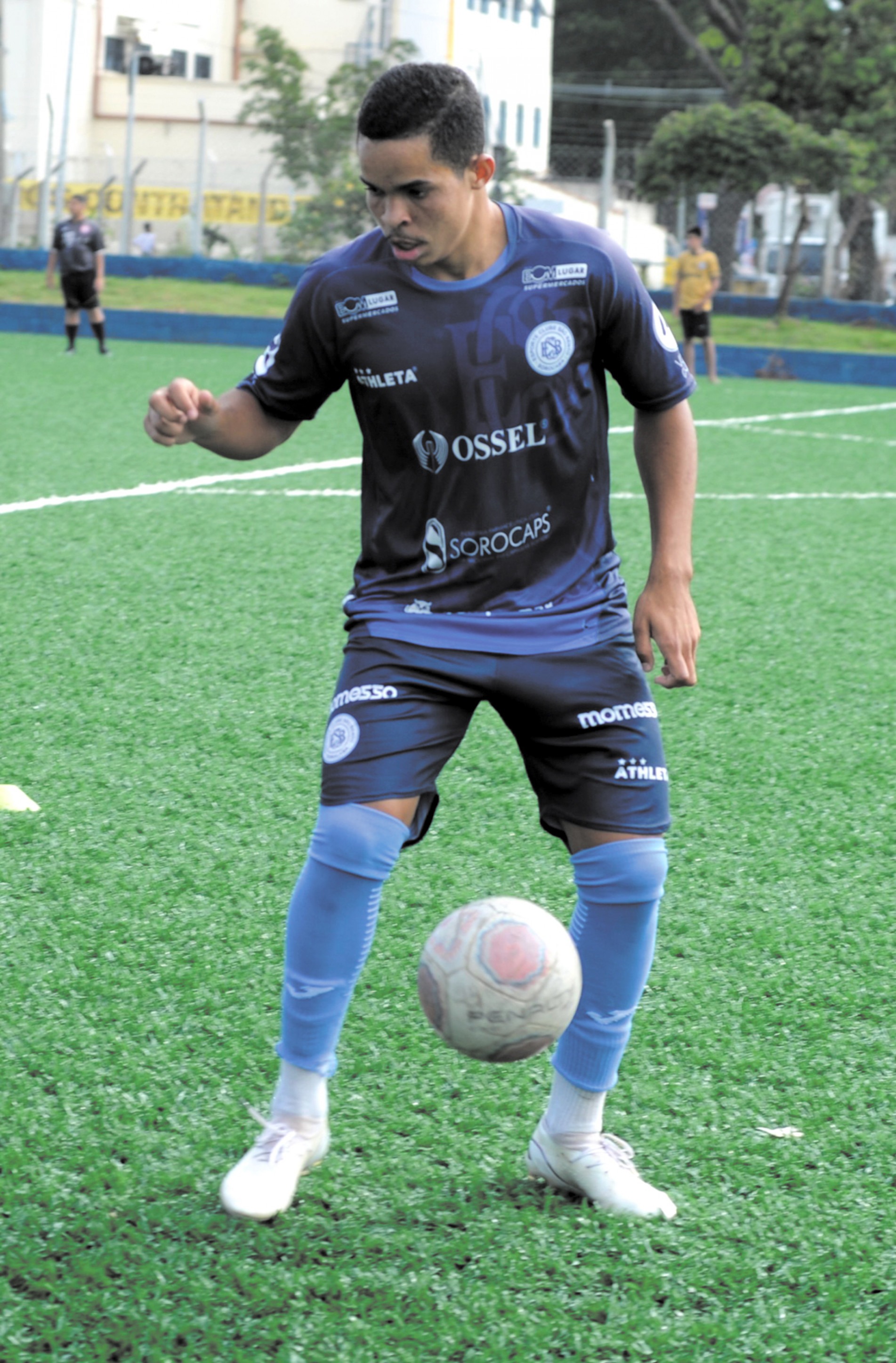 Volante Ramos, de 20 anos, permanece no clube 

