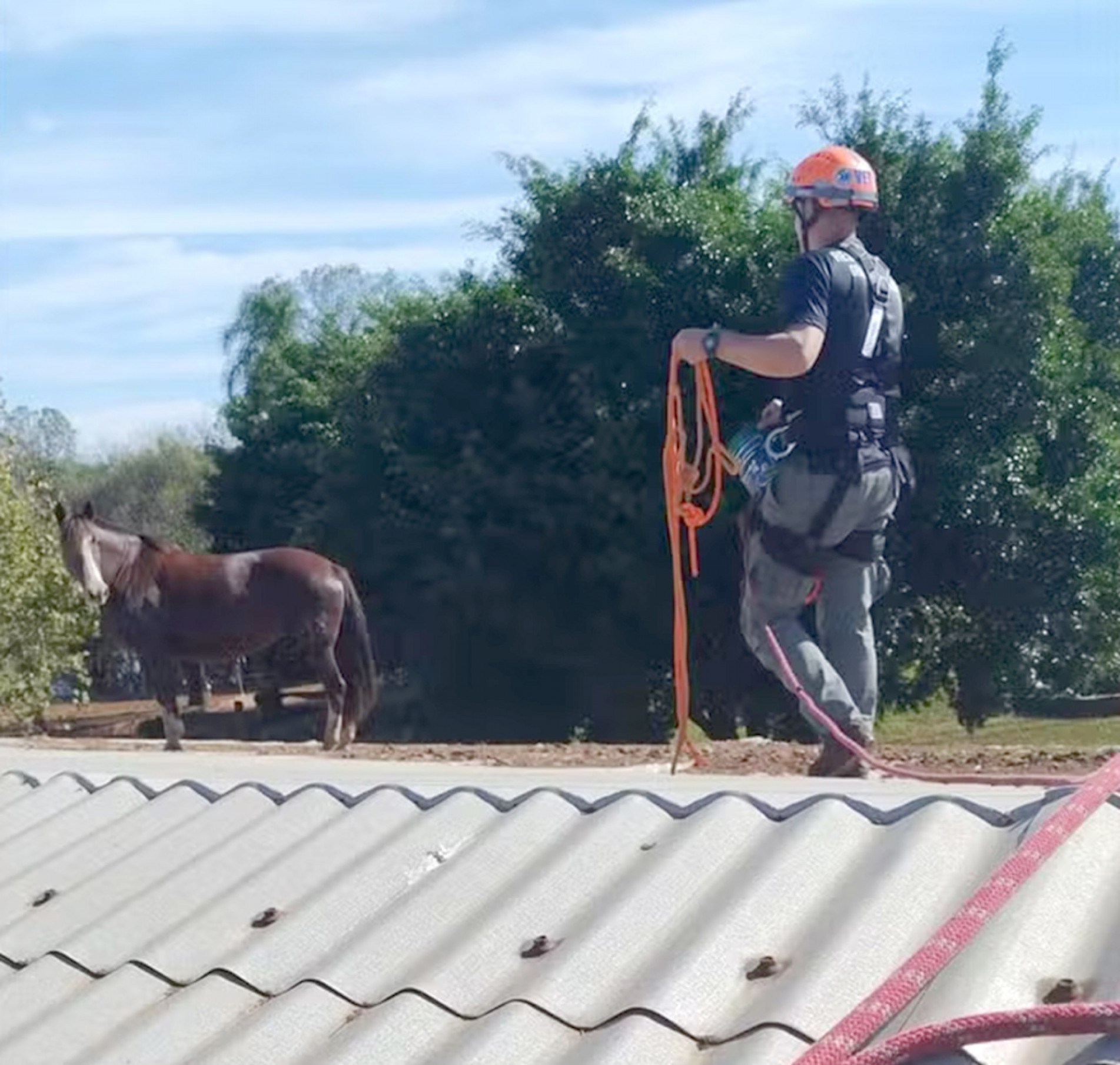 Equipe de Sorocaba planejou-se para trabalhar por uma semana no Rio Grande do Sul, mas tem suprimentos para até vinte dias se for necessário