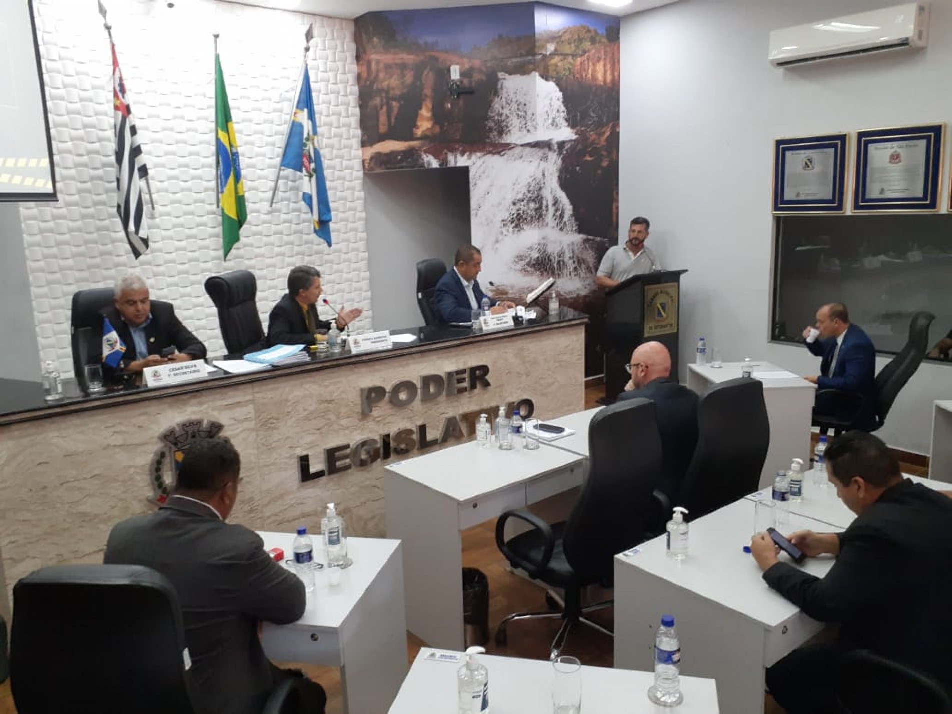 A Câmara de Vereadores de Votorantim desistiu de votar a cassação de Thiago Schiming 