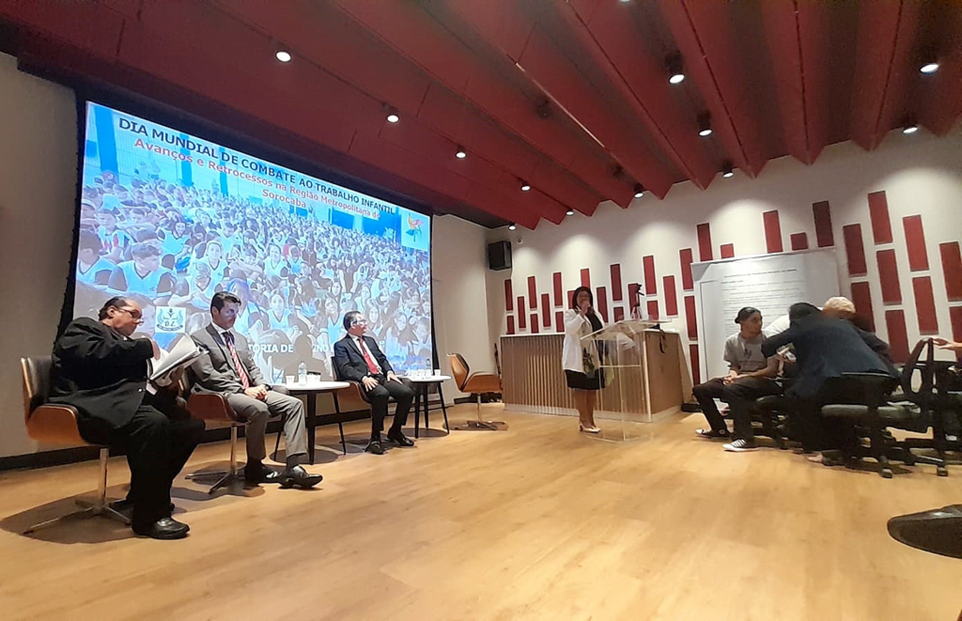 Mais de 500 pessoas acompanharam o seminário do Fórum Permanente de Erradicação do Trabalho Infantil