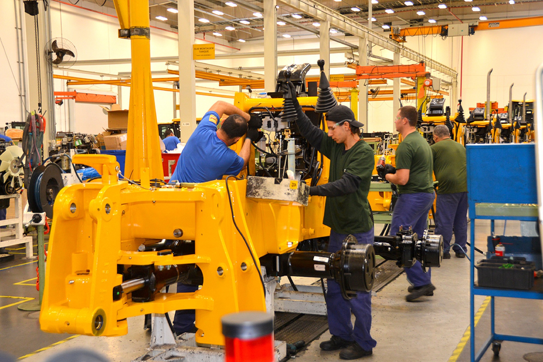 Com previsão de investimento de R$ 500 milhões em cinco anos, a JCB deve dobrar de tamanho e abrir mais mil vagas de emprego em Sorocaba