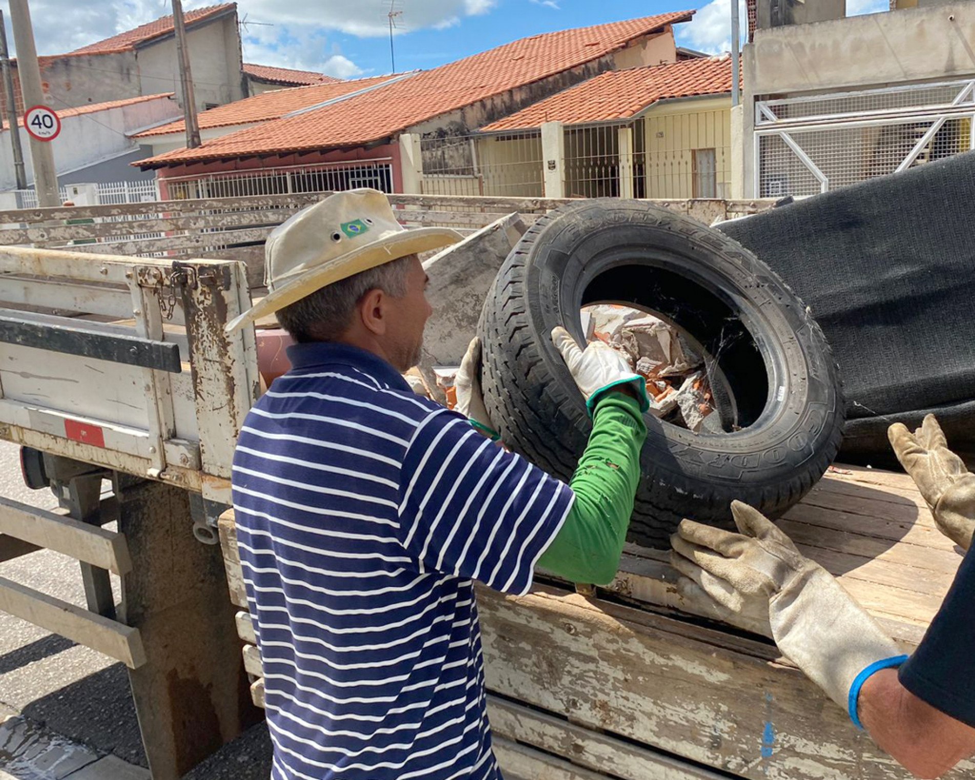 Combate ao mosquito transmissor deve continuar mesmo durante o inverno
