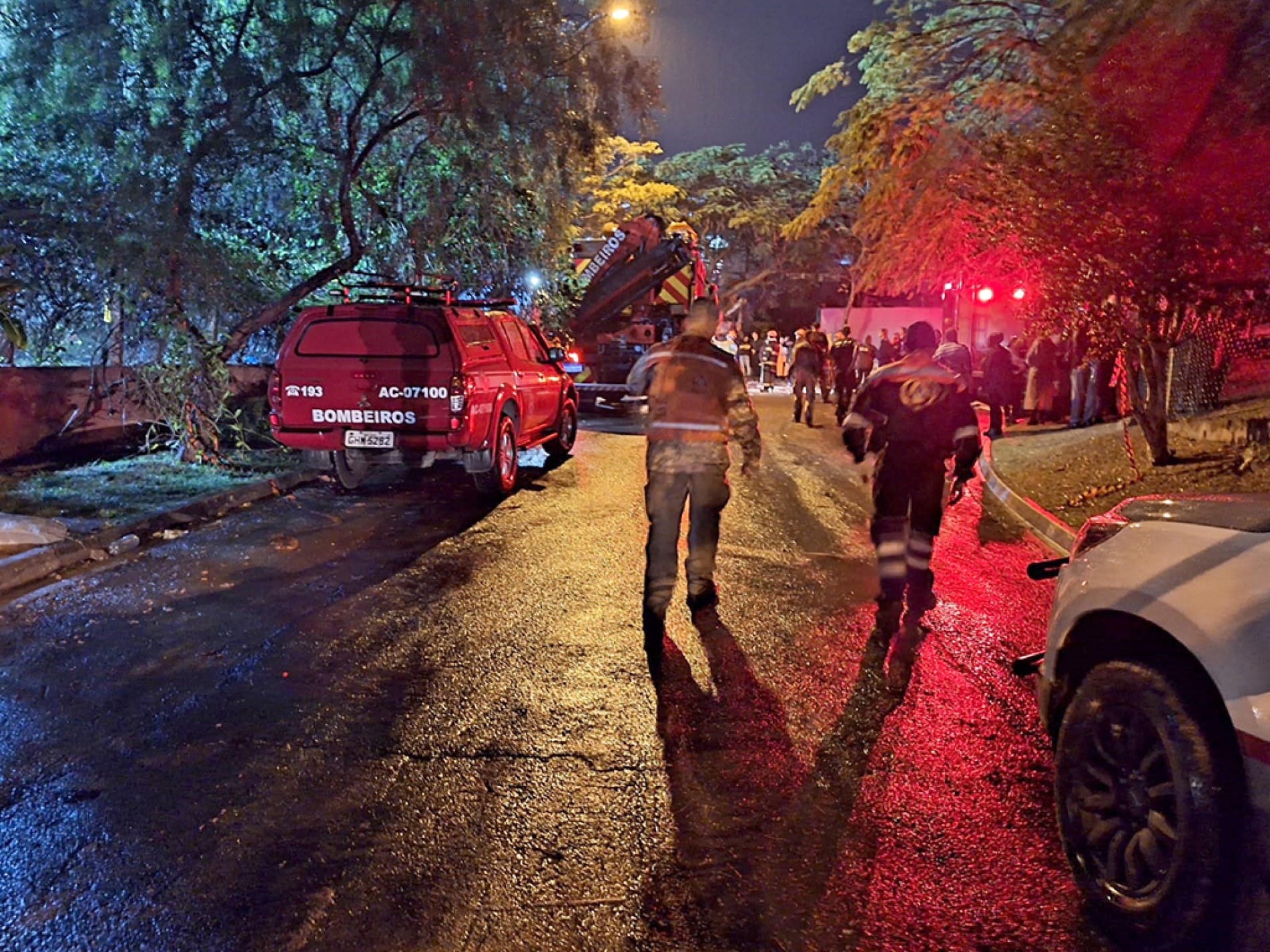 A Secretaria da Segurança Urbana de Sorocaba diz que equipes ficarão à disposição por tempo indeterminado