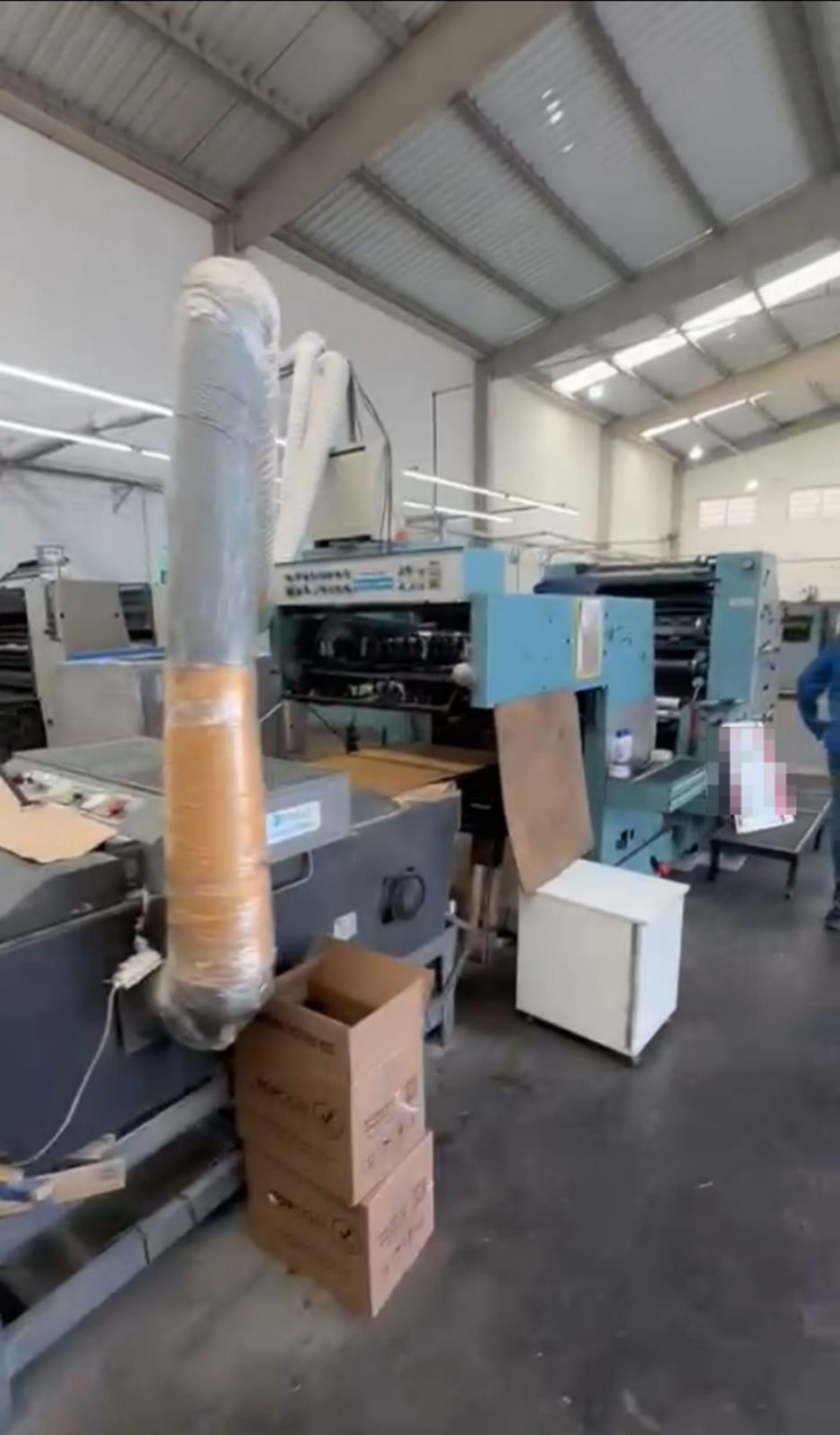 A fábrica clandestina falsificava embalagem de uma marca conhecida