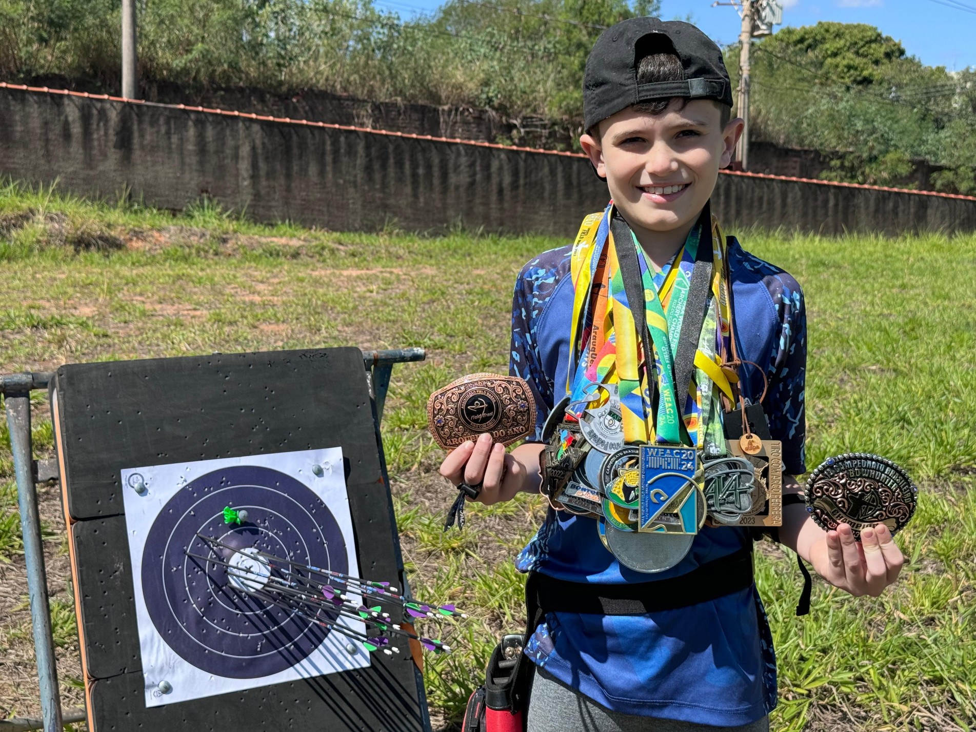 O menino é detentor de dois recordes brasileiros
