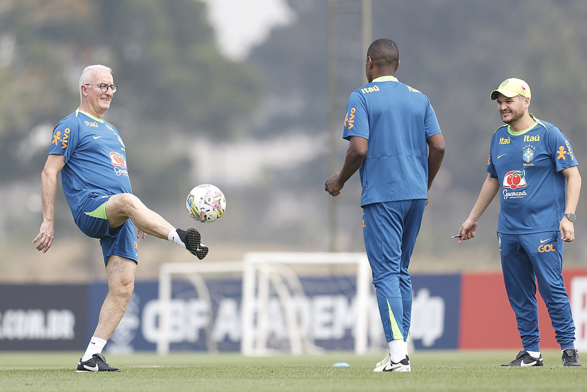 Vitória sobre o Equador trouxe alívio a Dorival, mas brasileiros precisam criar mais 
