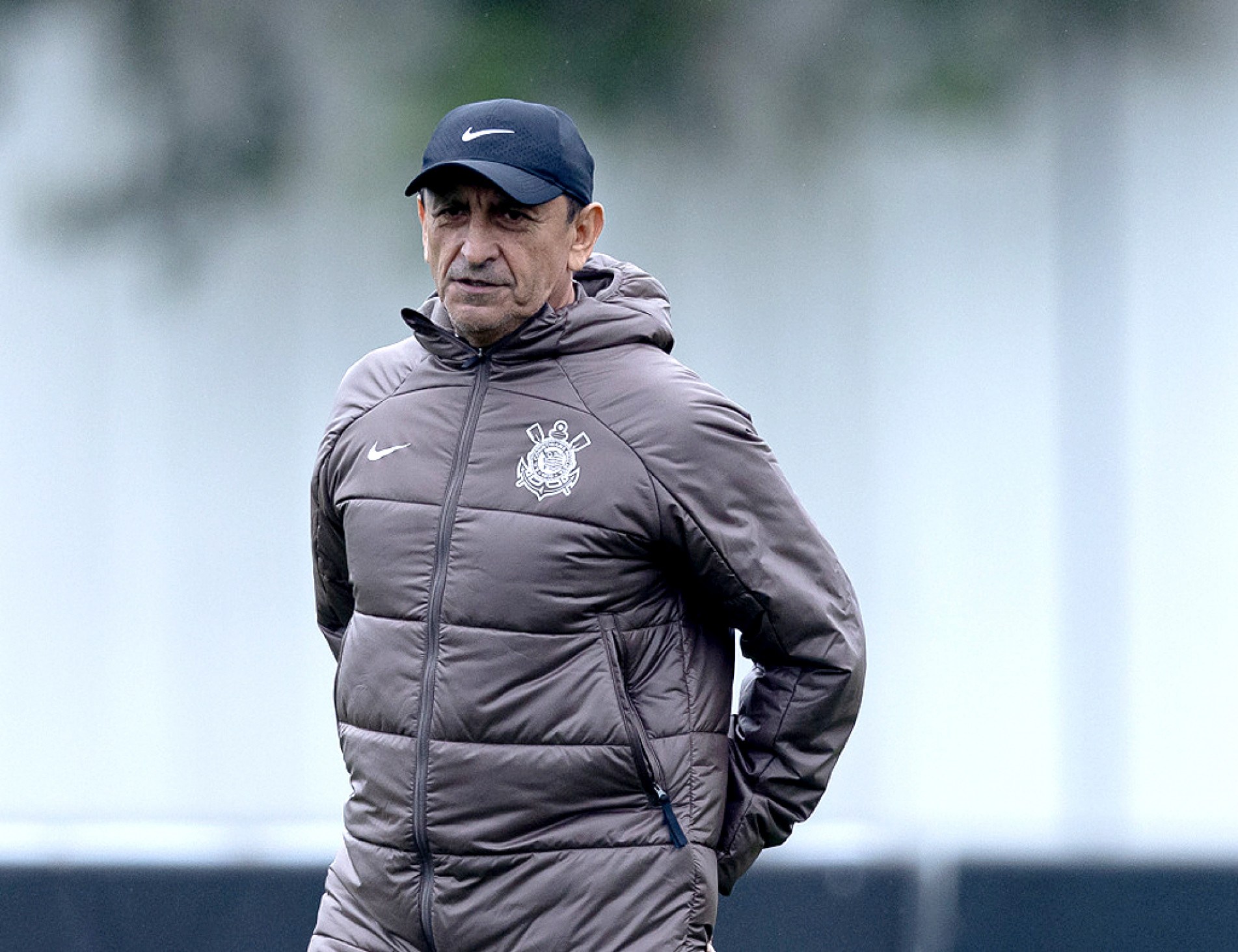 Días não contará com novos jogadores e terá desfalques