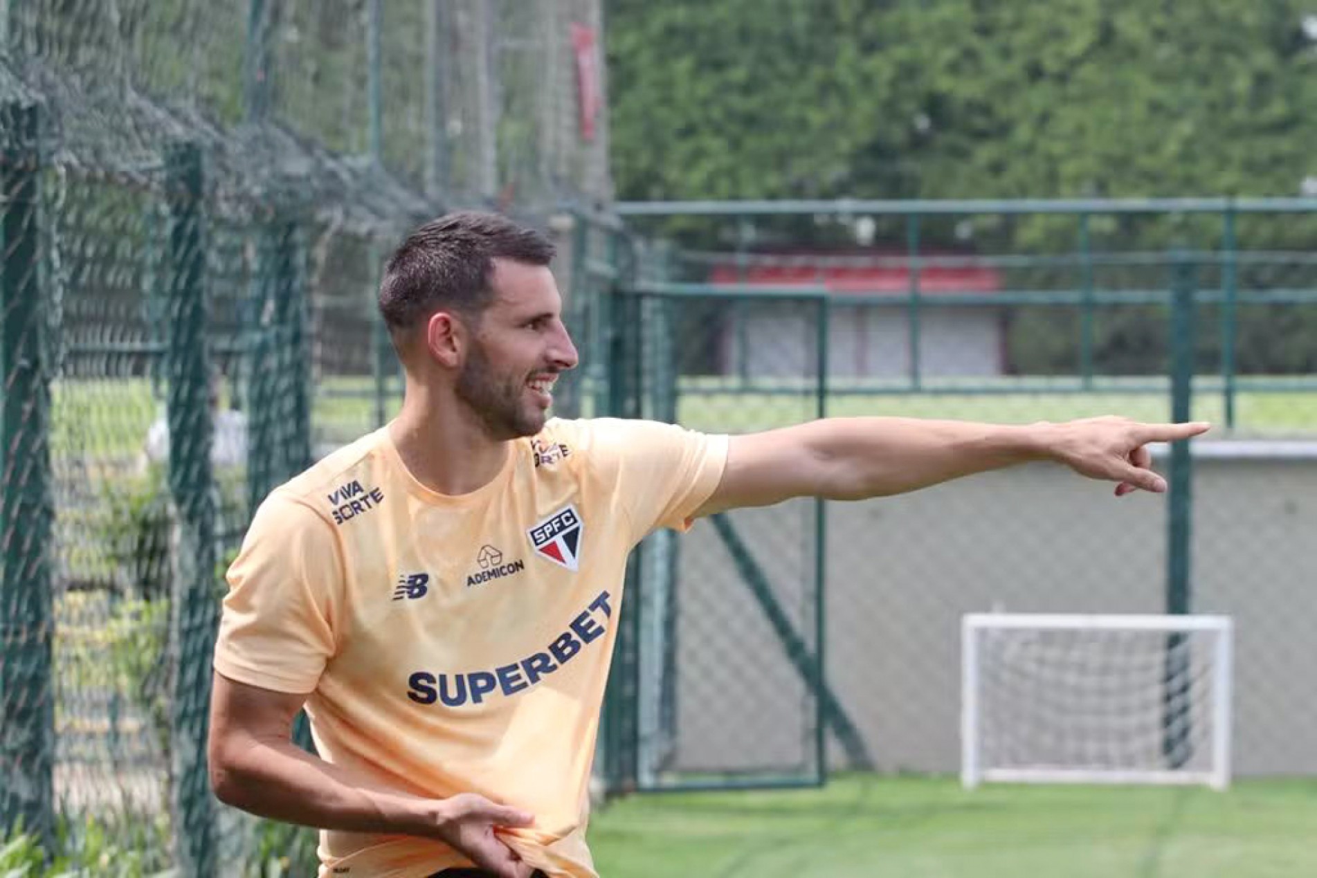 Calleri deve começar jogando hoje na Arena MRV, em BH