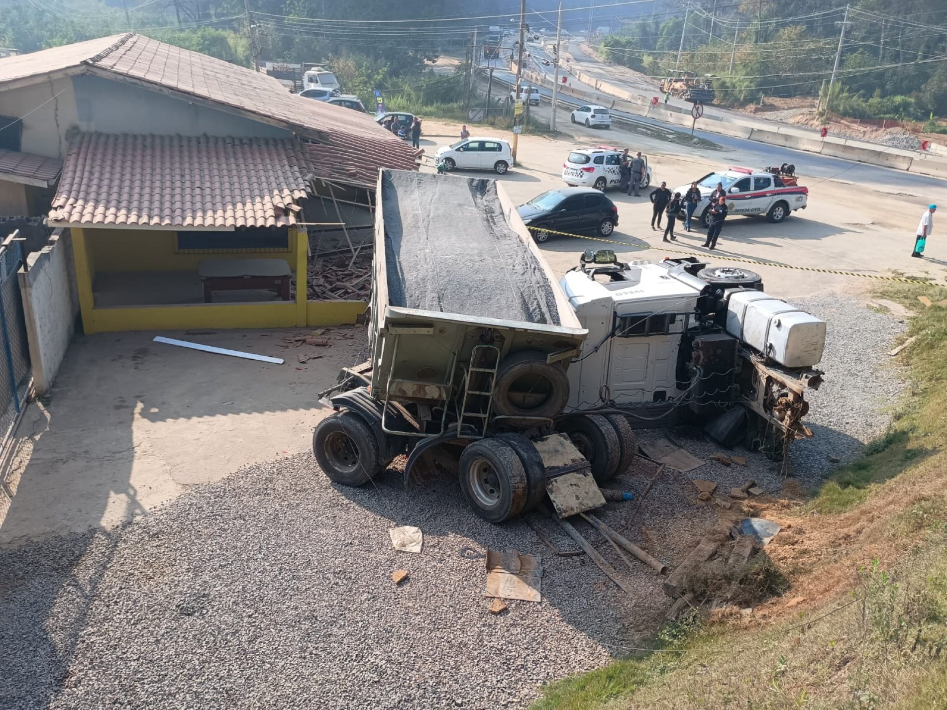 Ninguém se feriu com o acidente