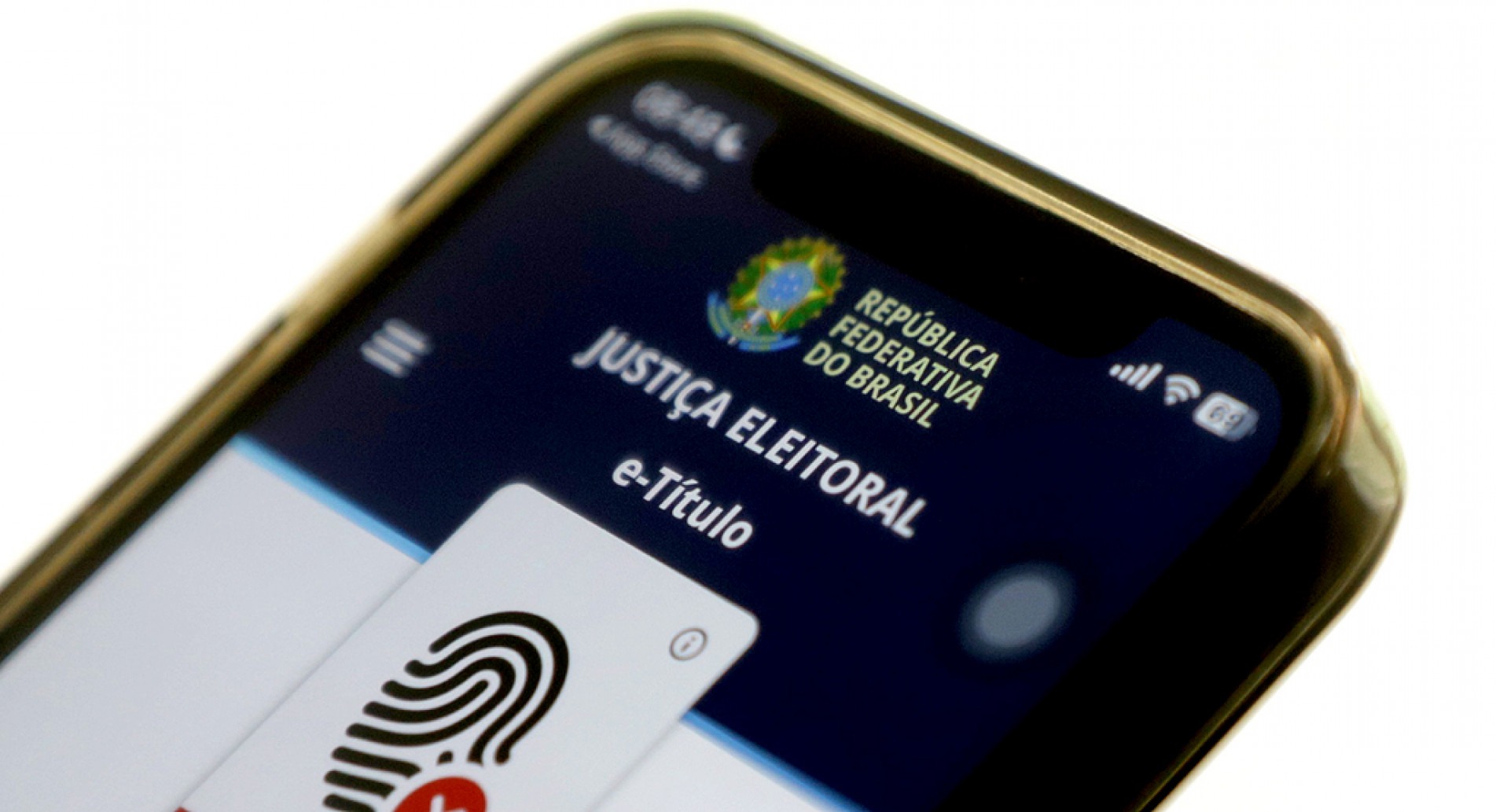 Voto é facultativo na faixa de 16 e 17 anos e idosos acima de 70
