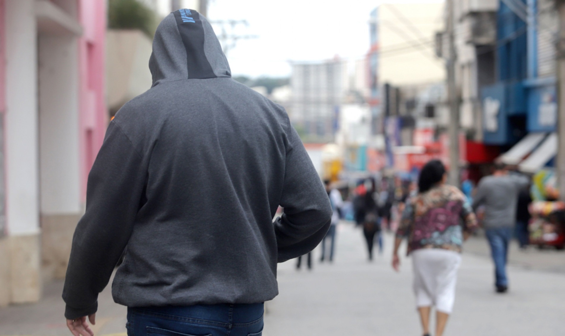Frente fria faz sorocabanos tirarem agasalhos do armário