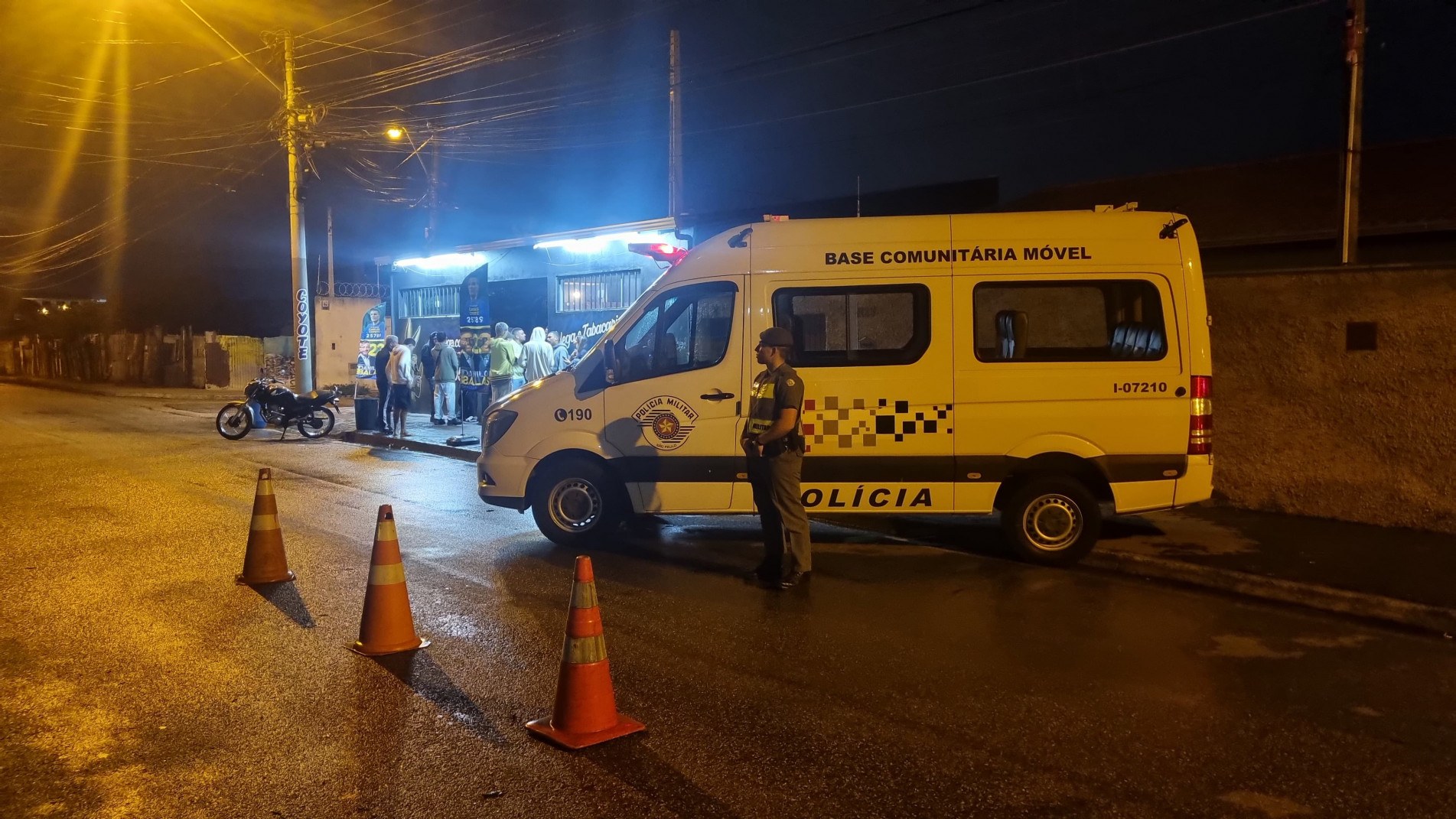 Durante operação 13 veículos foram recolhidos