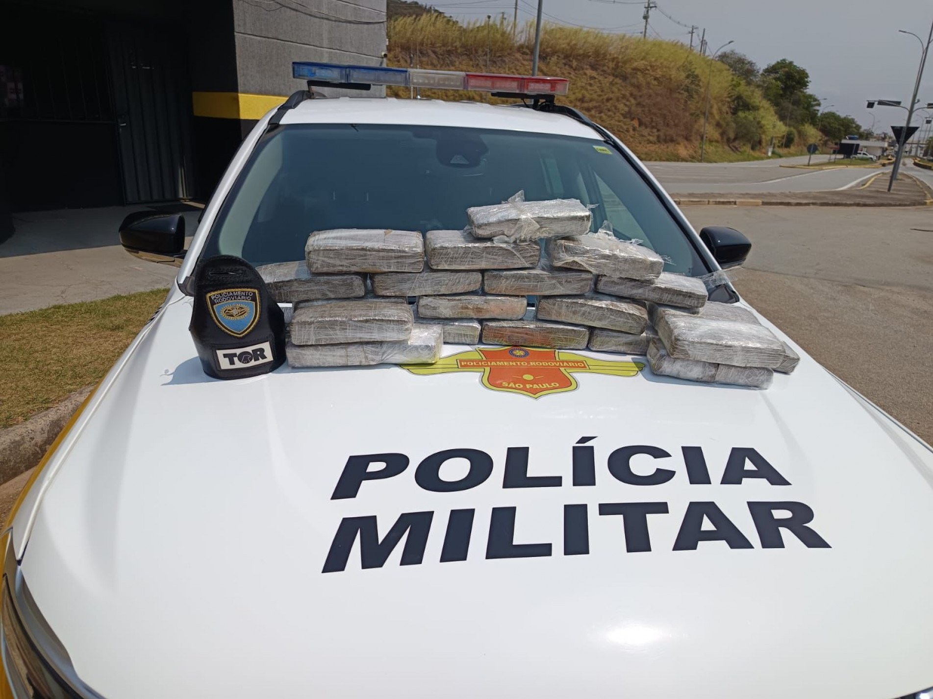 A PMR encontrou 14 quilos de drogas