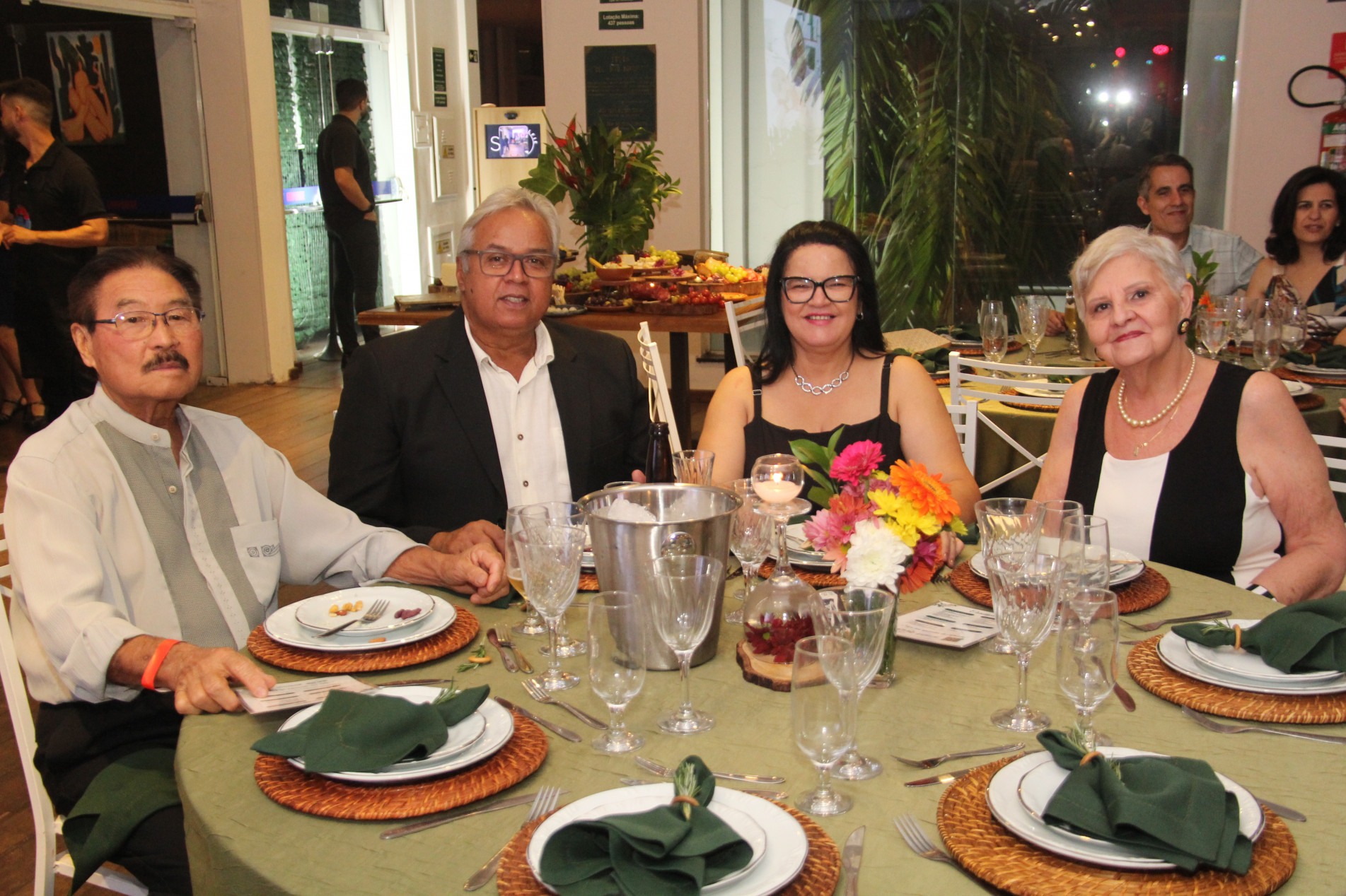 Yeiko Kanashiro, Antônio Carlos de Salles, Iris Regina Ramos Salles e Tânia Kanashiro