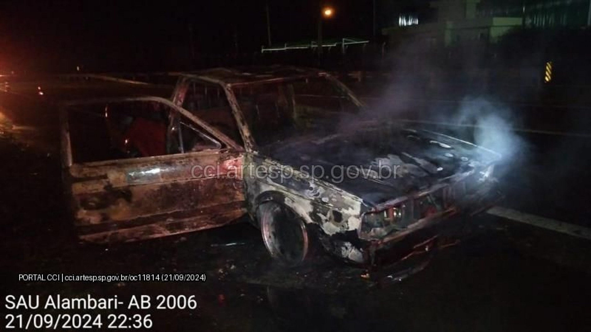 O motorista não conseguiu conter as chamas