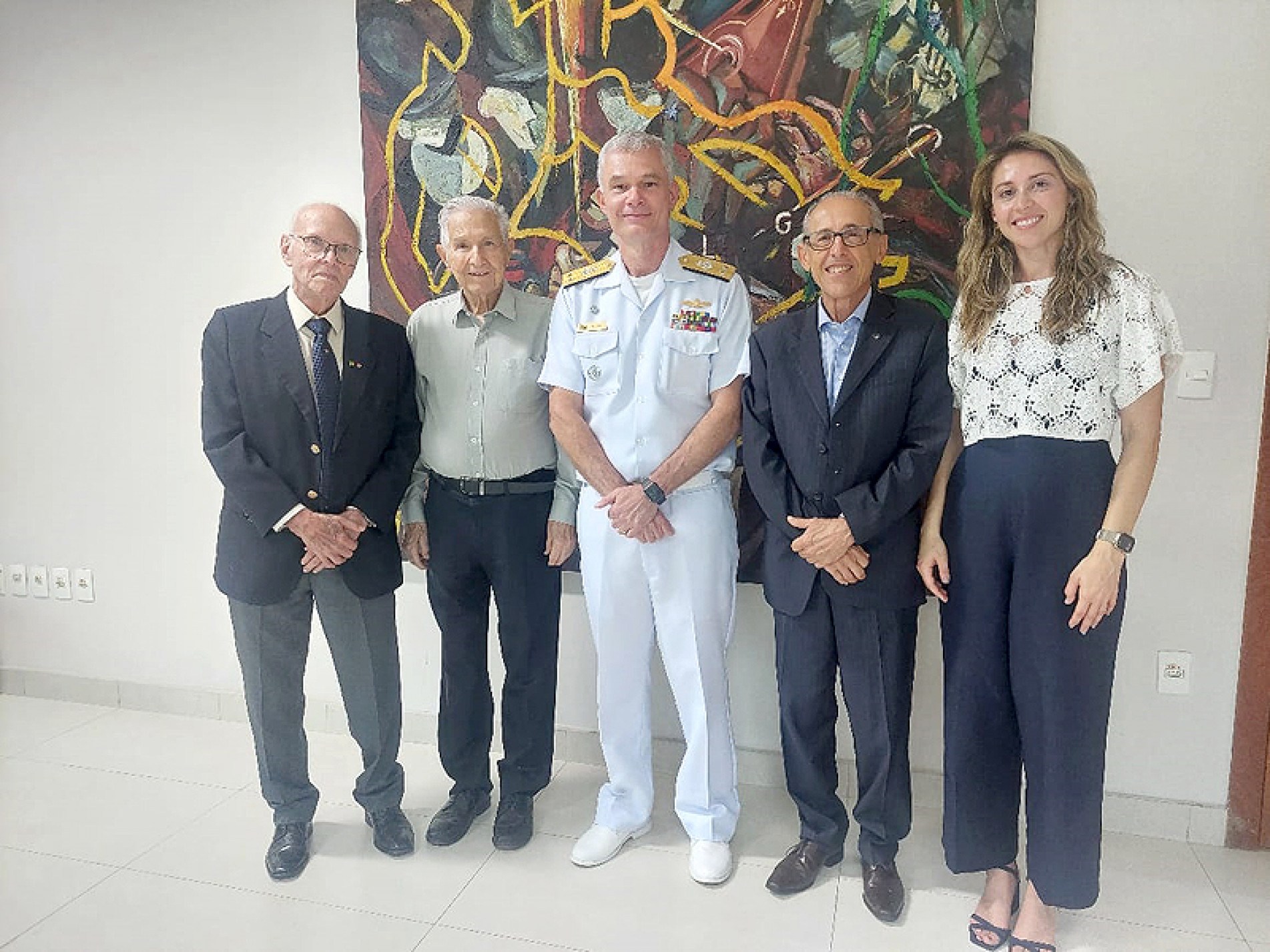 Paulo Fernando Vieira; Laelso Rodrigues; contra-almirante Alexandre Taumaturgo Pavoni; presidente da Soamar, Oscar Vieira; e soamarina (integrante da Soamar), Ana Luíza Vieira