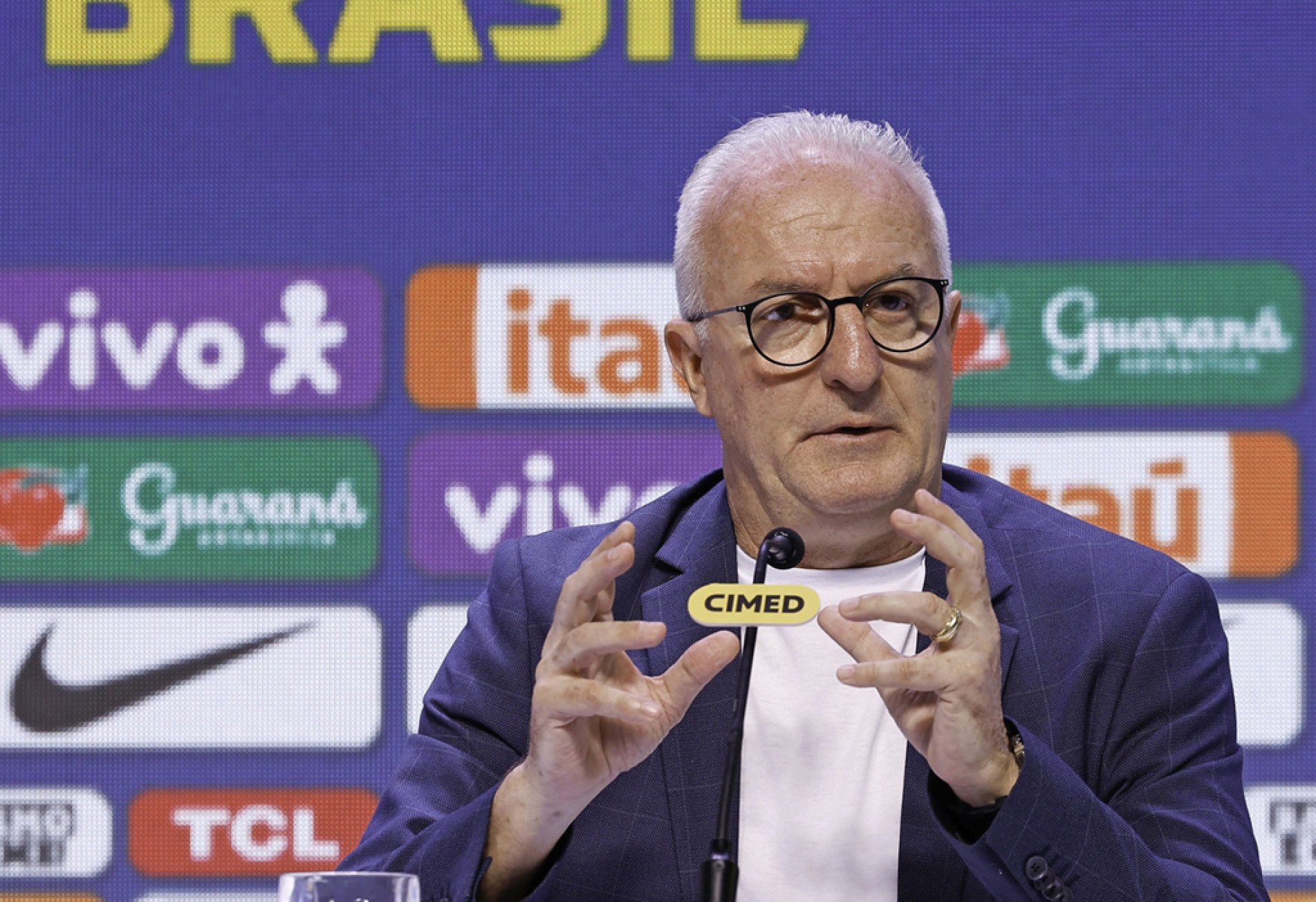 Técnico anunciou novidades