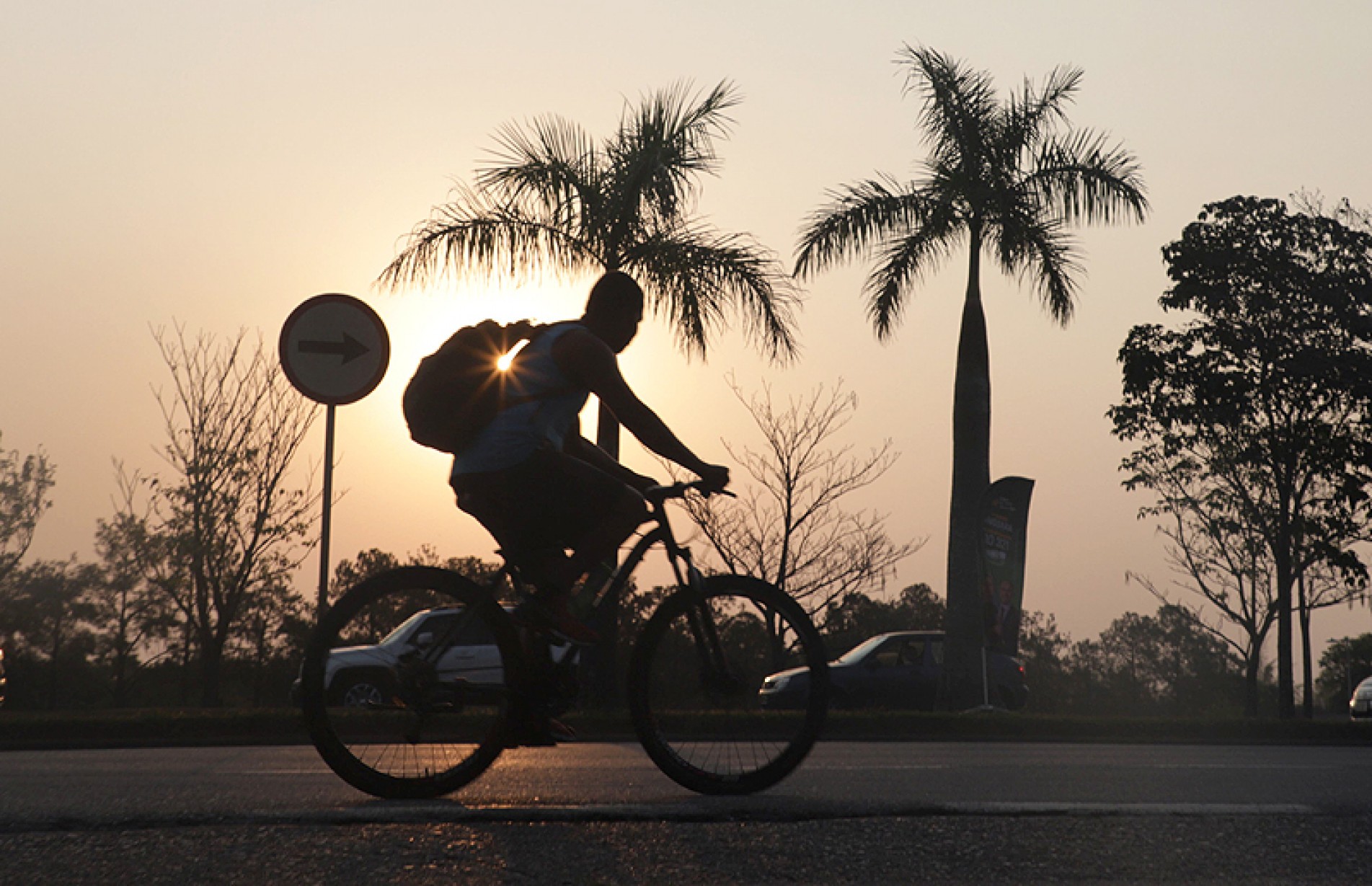 Transição entre dias quentes e frios 
exige adaptações na rotina diária