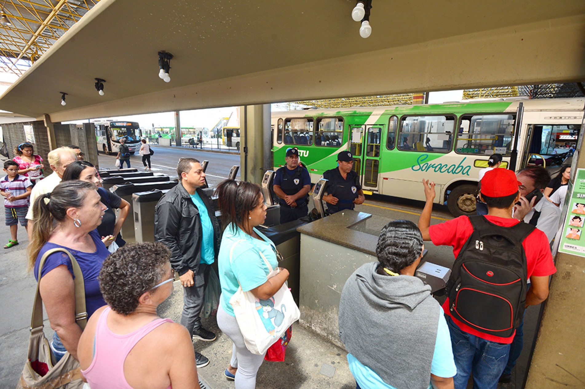 Concessionárias colocarão toda a frota nas ruas para atender aos eleitores
