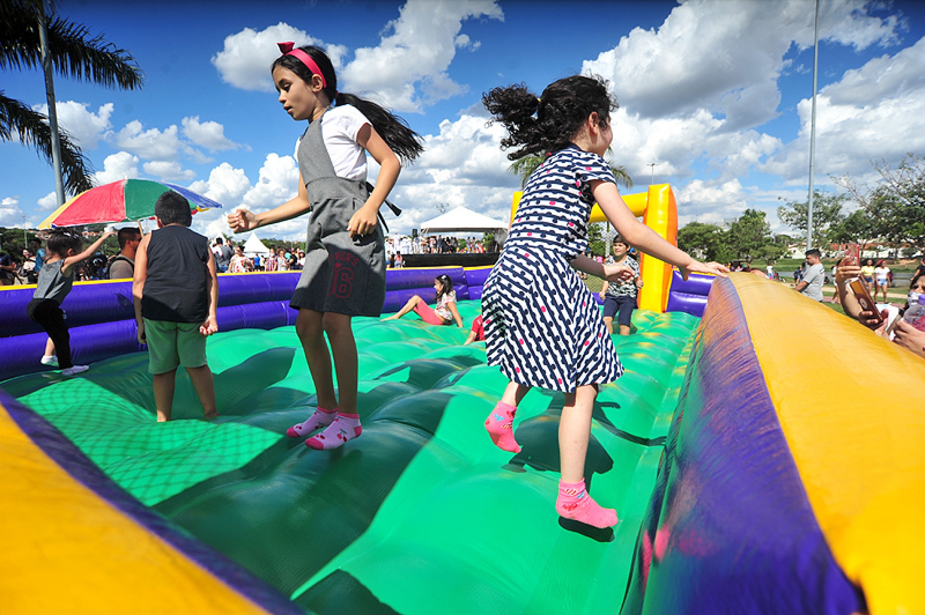 A data surgiu com o objetivo de debater a situação da criança e acabou virando um dia comemorativo