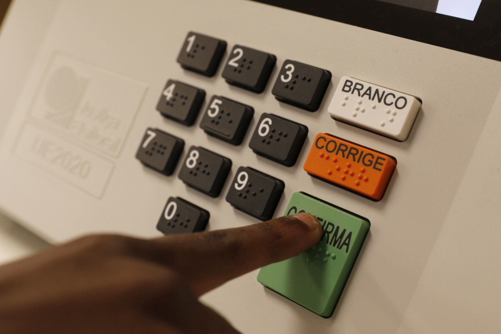 Eleição foi definida em primeiro turno em 11 capitais 
