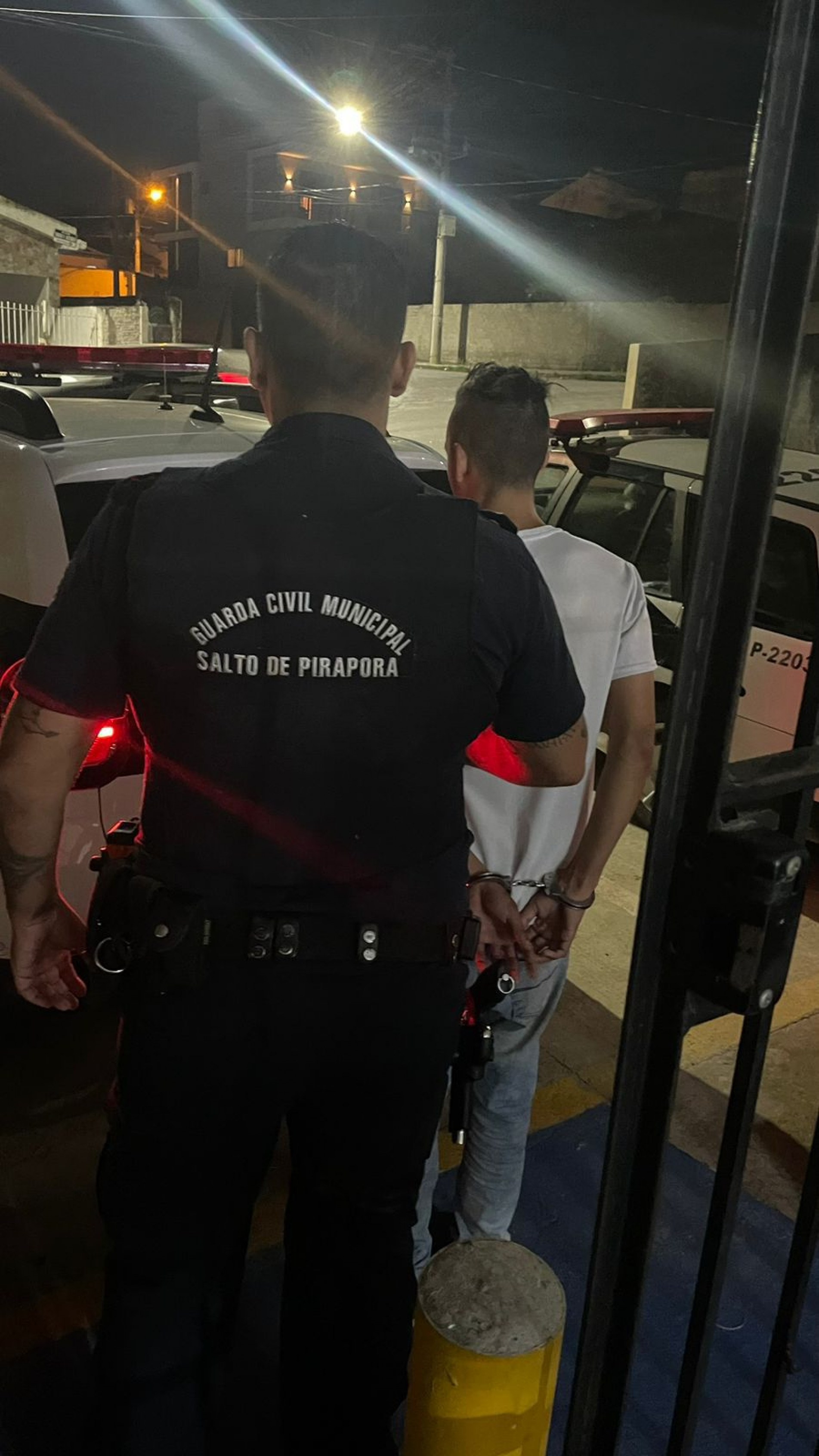 Padrasto do menino foi preso suspeito dos crimes