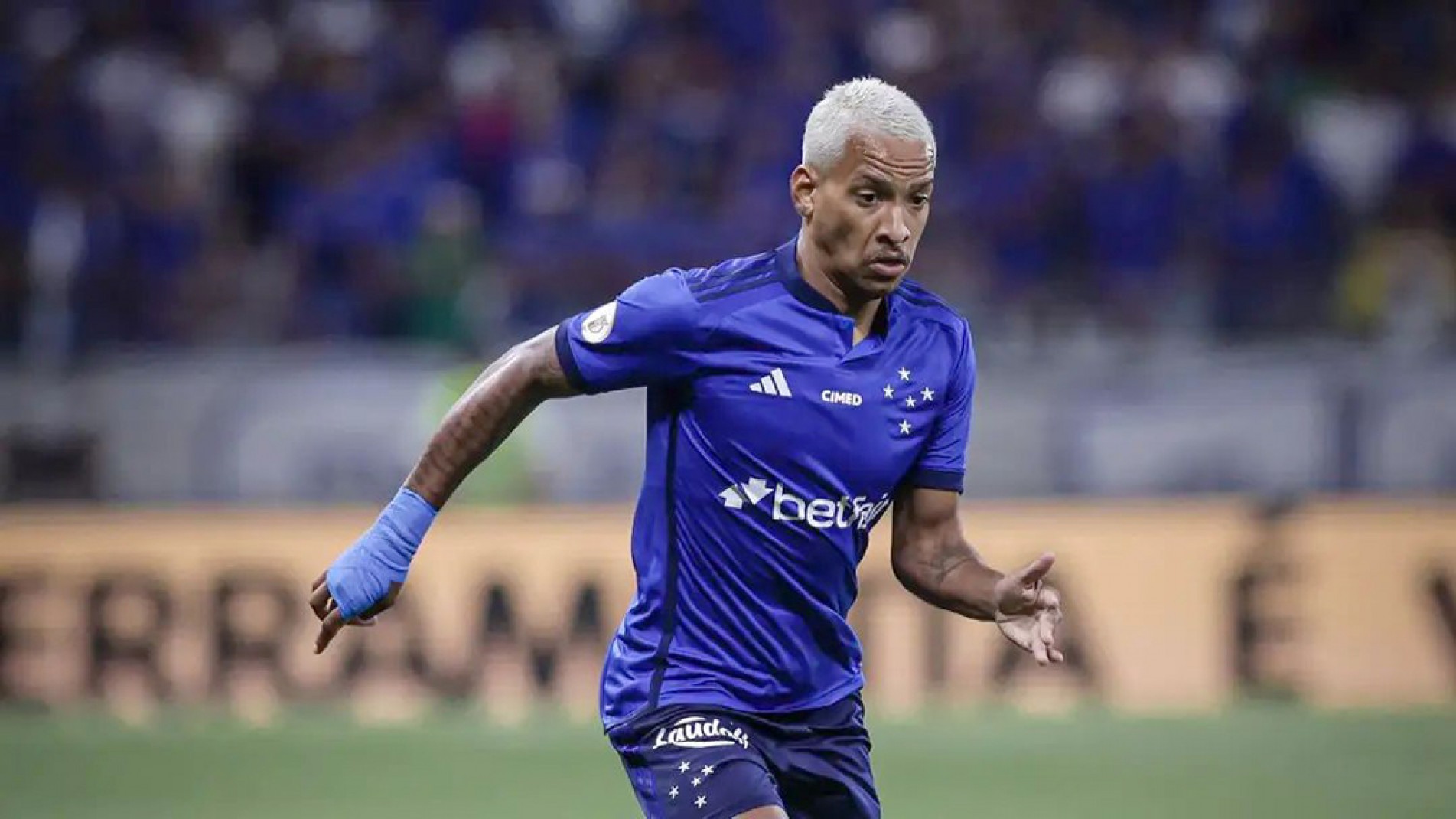 Jogador do Cruzeiro será reforço contra o Peru, na terça
