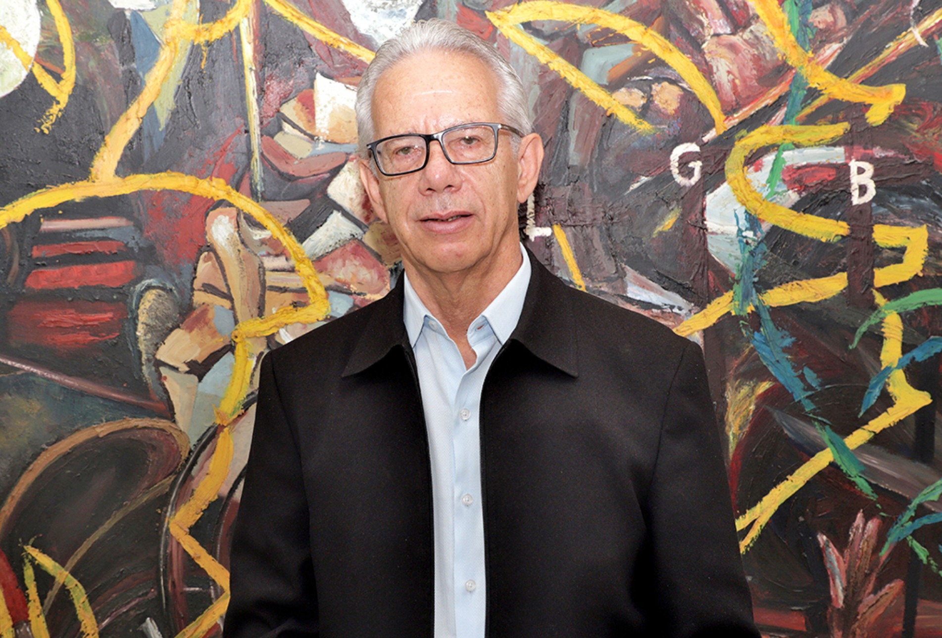 Edson Giriboni nasceu em Itapetininga, é formado em engenharia civil e em administração
