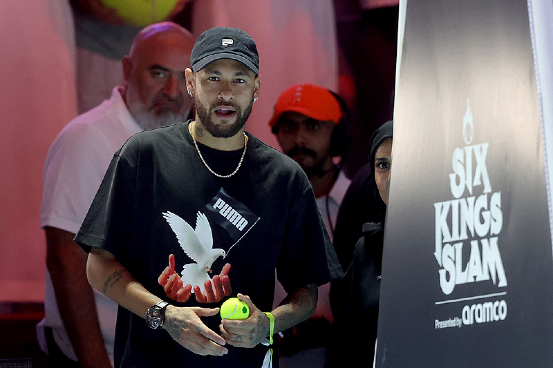 Craque poderá jogar
amanhã contra o Al Ain
